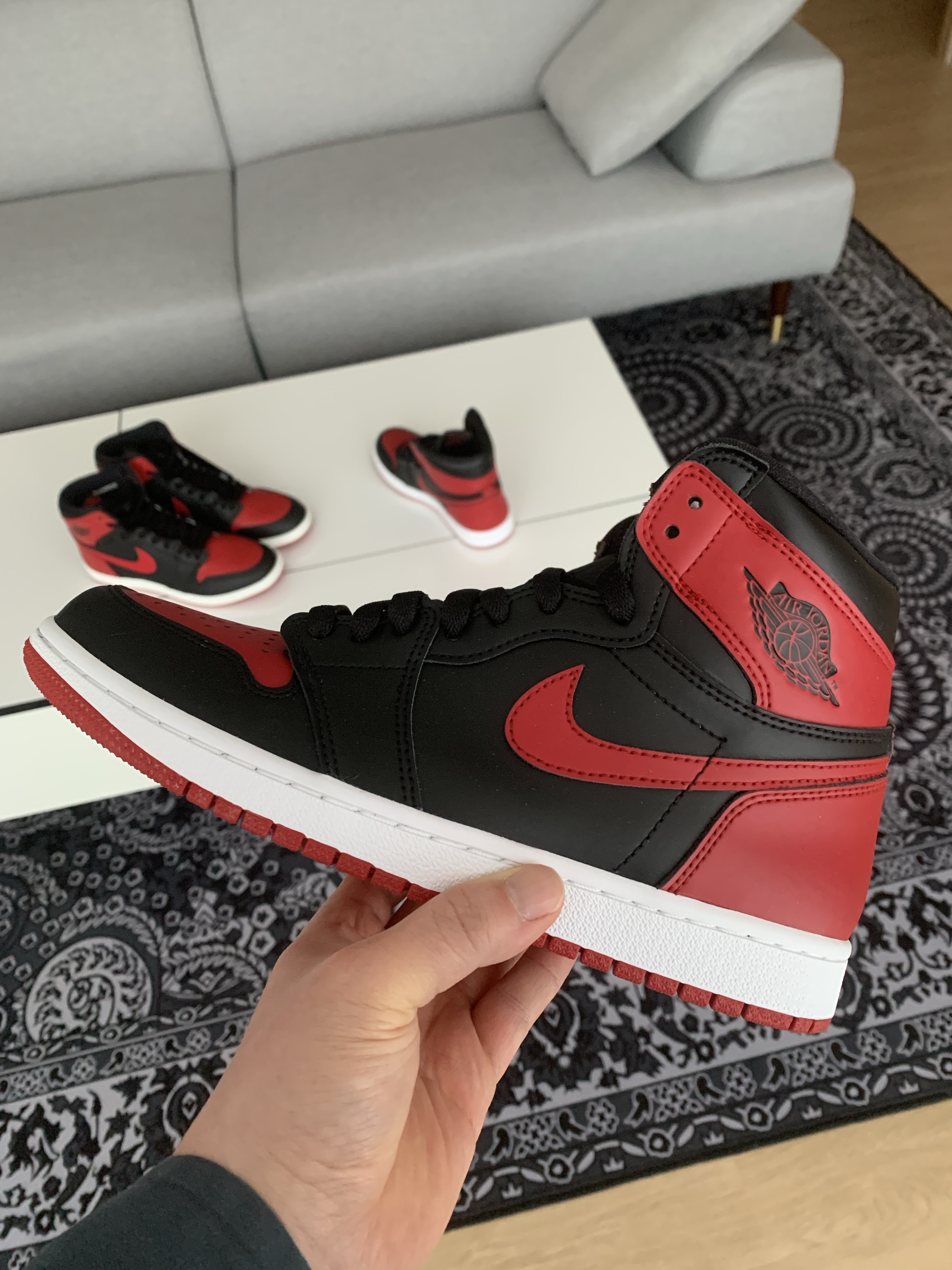 Jordan 1 Retro High OG Patent Bred, Jordan 1 High 85 Bred 착용 스타일 - 1