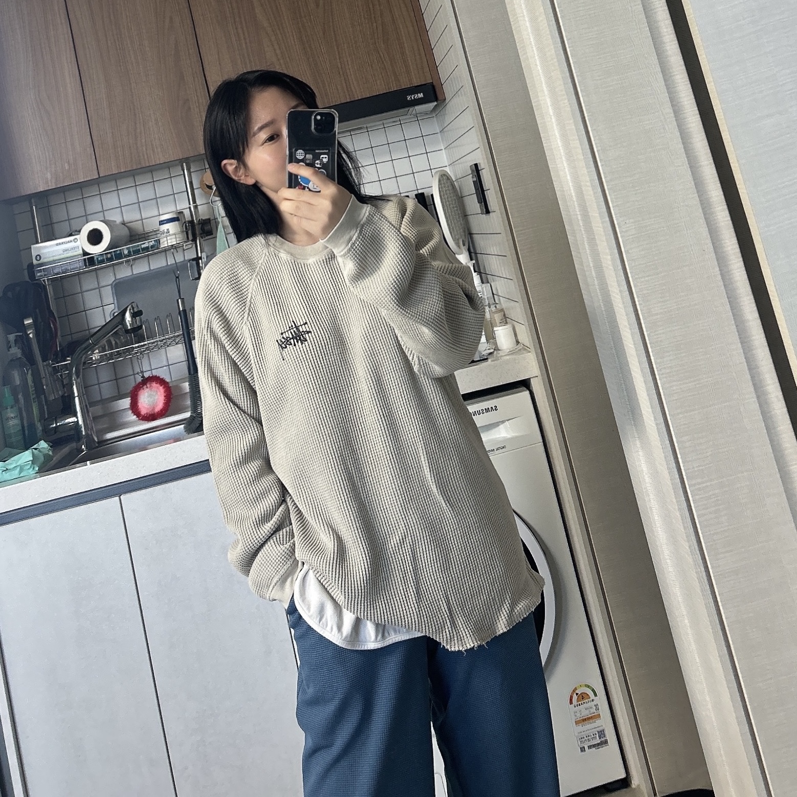 Stussy Raglan Thermal LS Crew Bone 착용 스타일