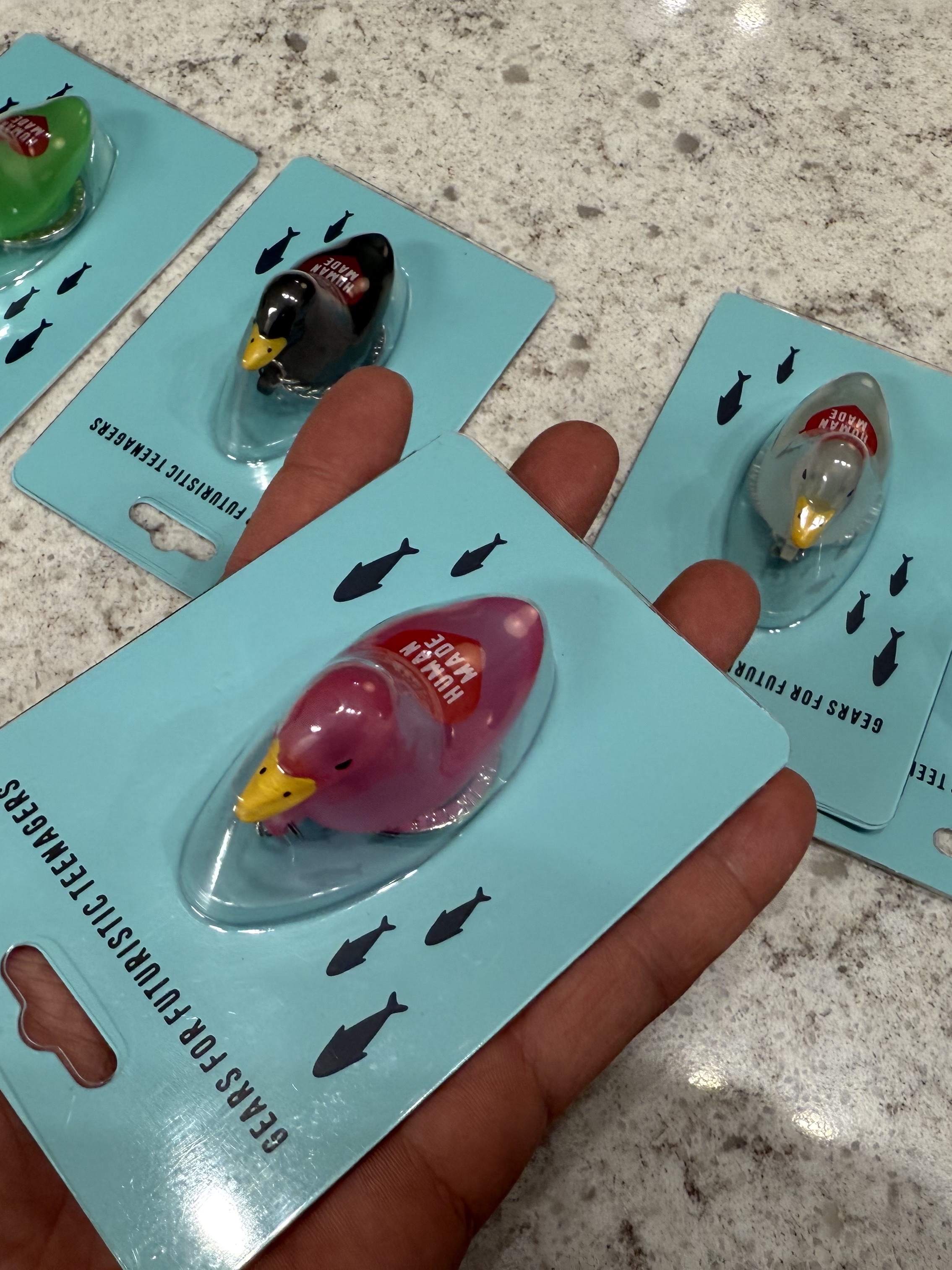 Human Made Duck PVC Key Chain Blue, Human Made Duck PVC Key Chain Clear 착용 스타일 - 6