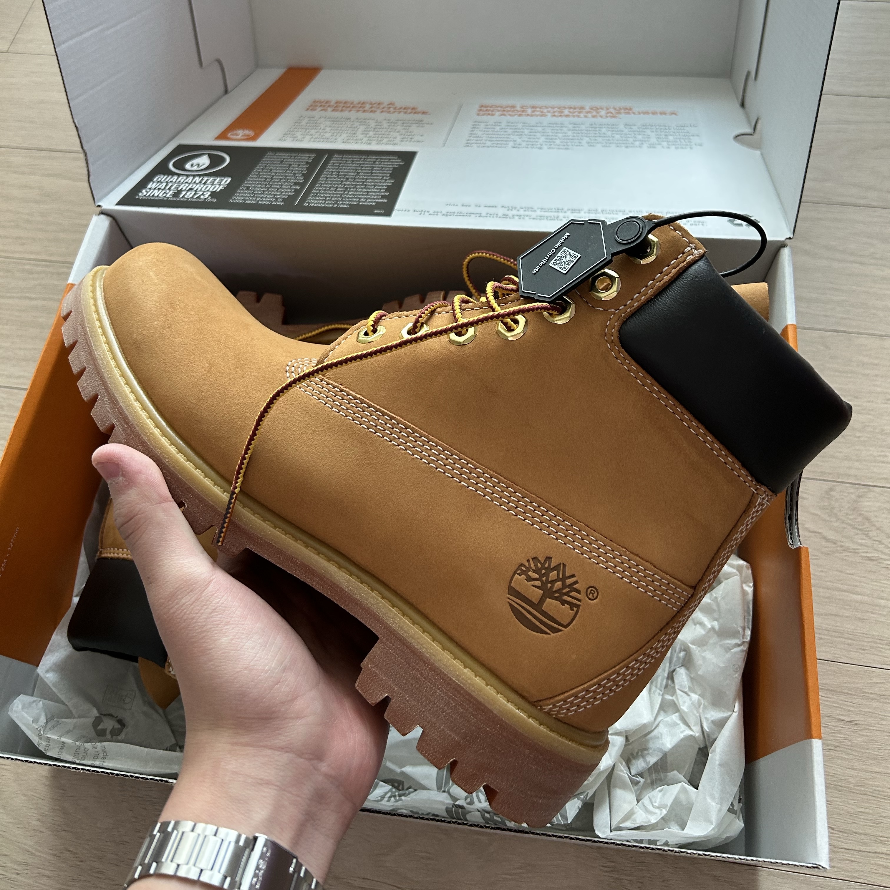Timberland Premium 6 inch Waterproof Boot Wheat Nubuck - Wide 착용 스타일