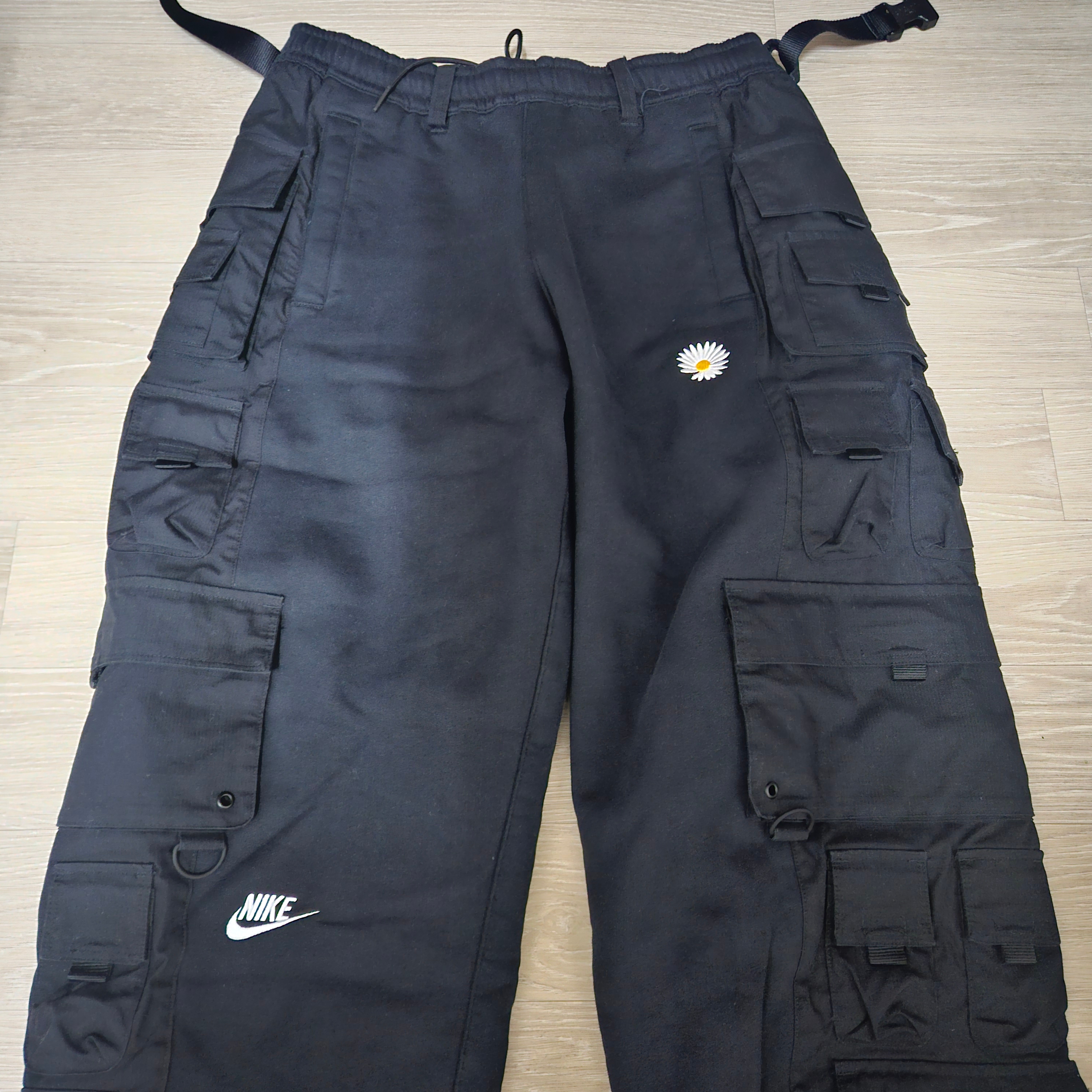 Nike x Peaceminusone Wide Pants Black (DR0096-010) 착용 스타일