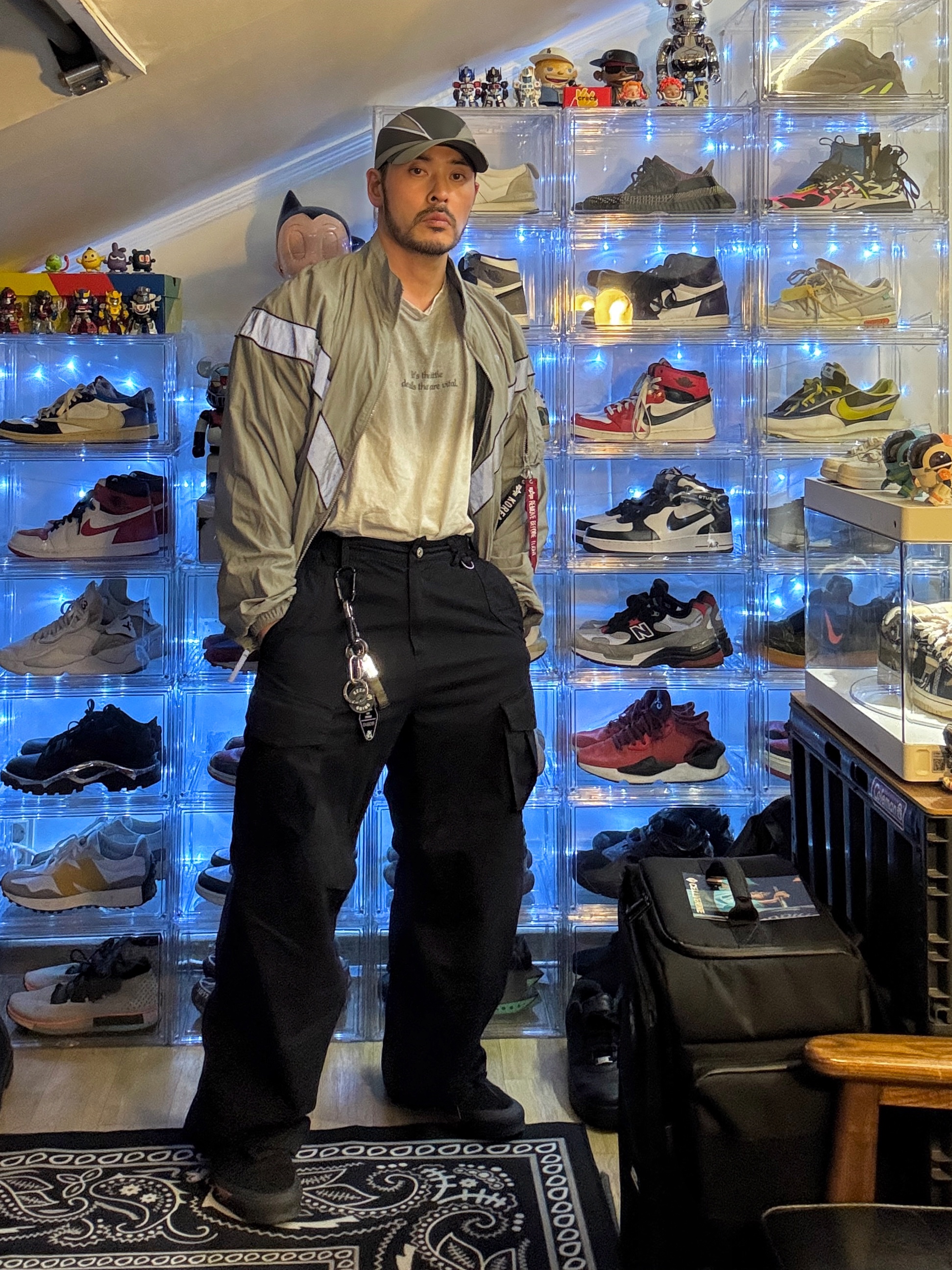 Flavorism VTG Washed Cargo Pants Black, Vans Vault x WTAPS Vault Old Skool LX Black Orange 착용 스타일 - 2