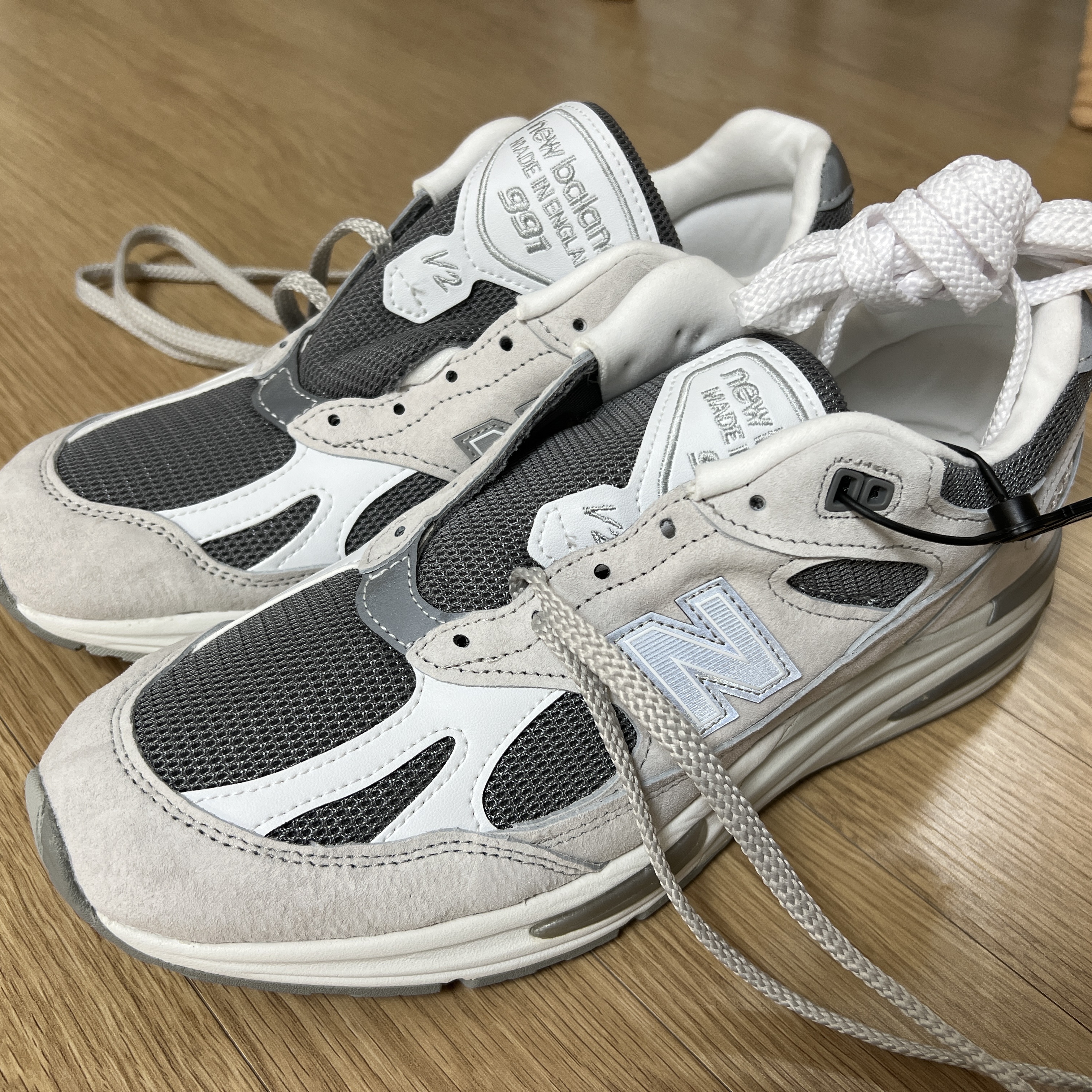 New Balance 991v2 Made in UK Nimbus Cloud Cool Grey - D Standard 착용 스타일 - 1