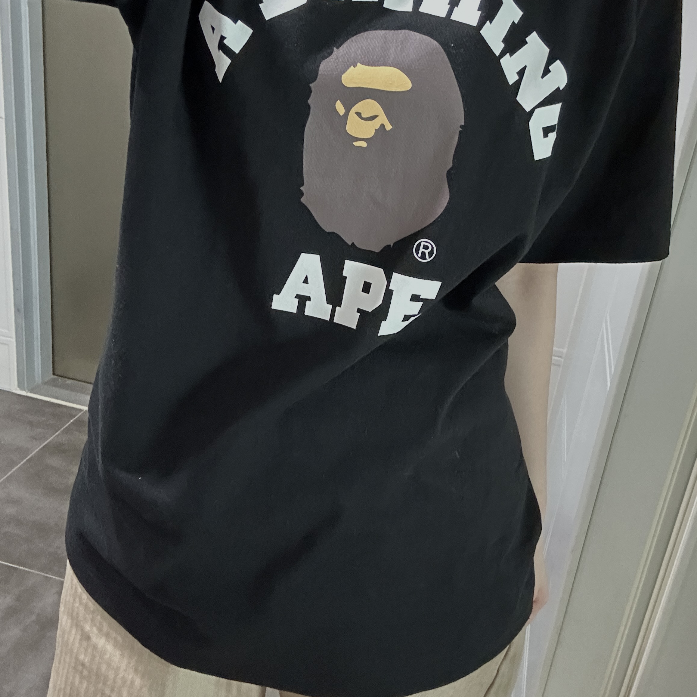 BAPE College T-Shirt Black 착용 스타일