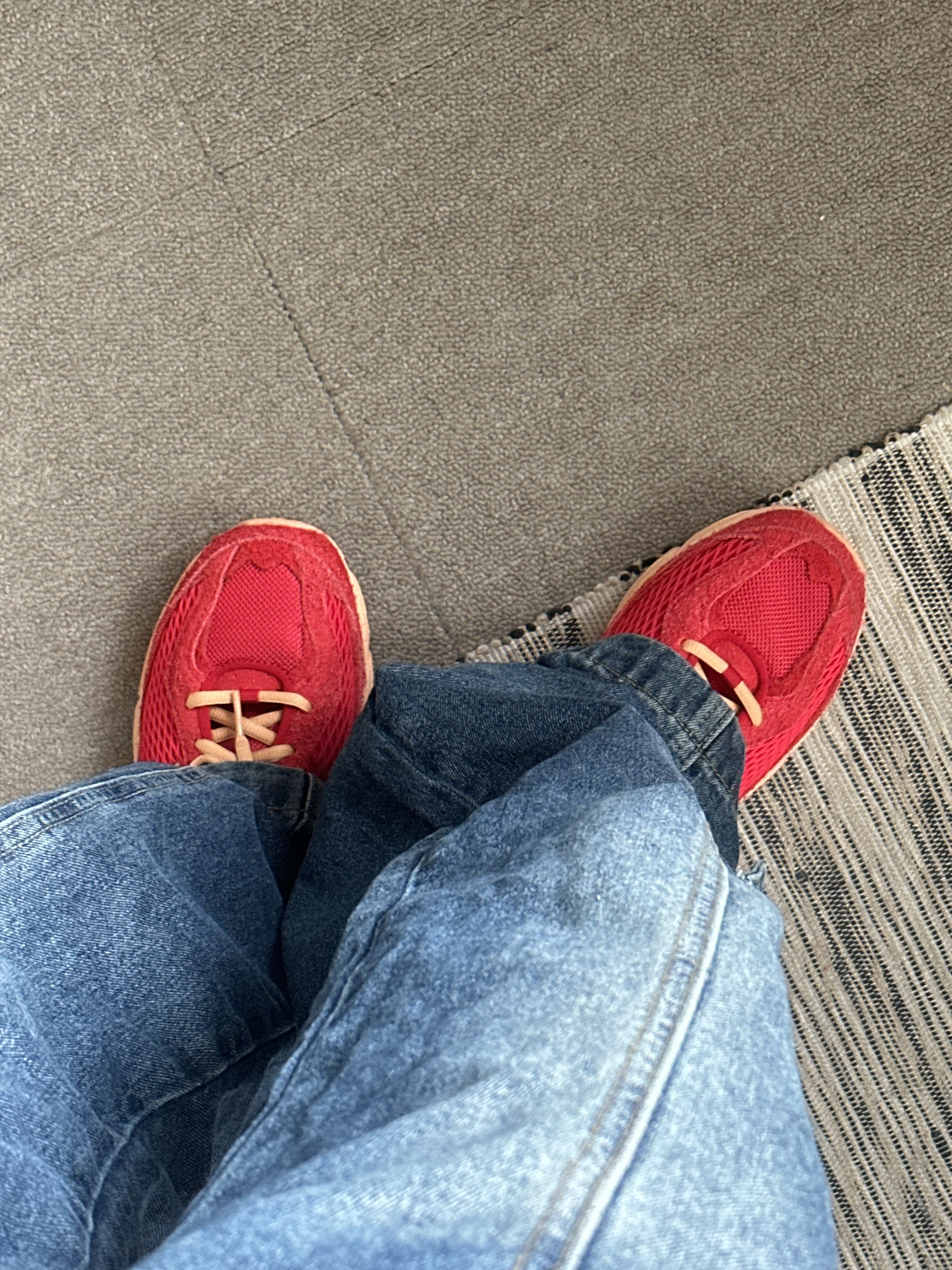 New Balance 509 Deep Red, Zara x Andersson Bell Jacquard Lace Sweater Multicolor 착용 스타일 - 4