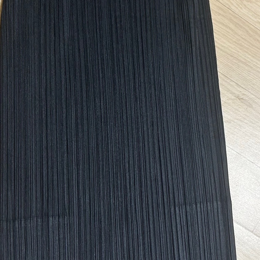 (W) Pleats Please Issey Miyake Basics Skirt Black 착용 스타일