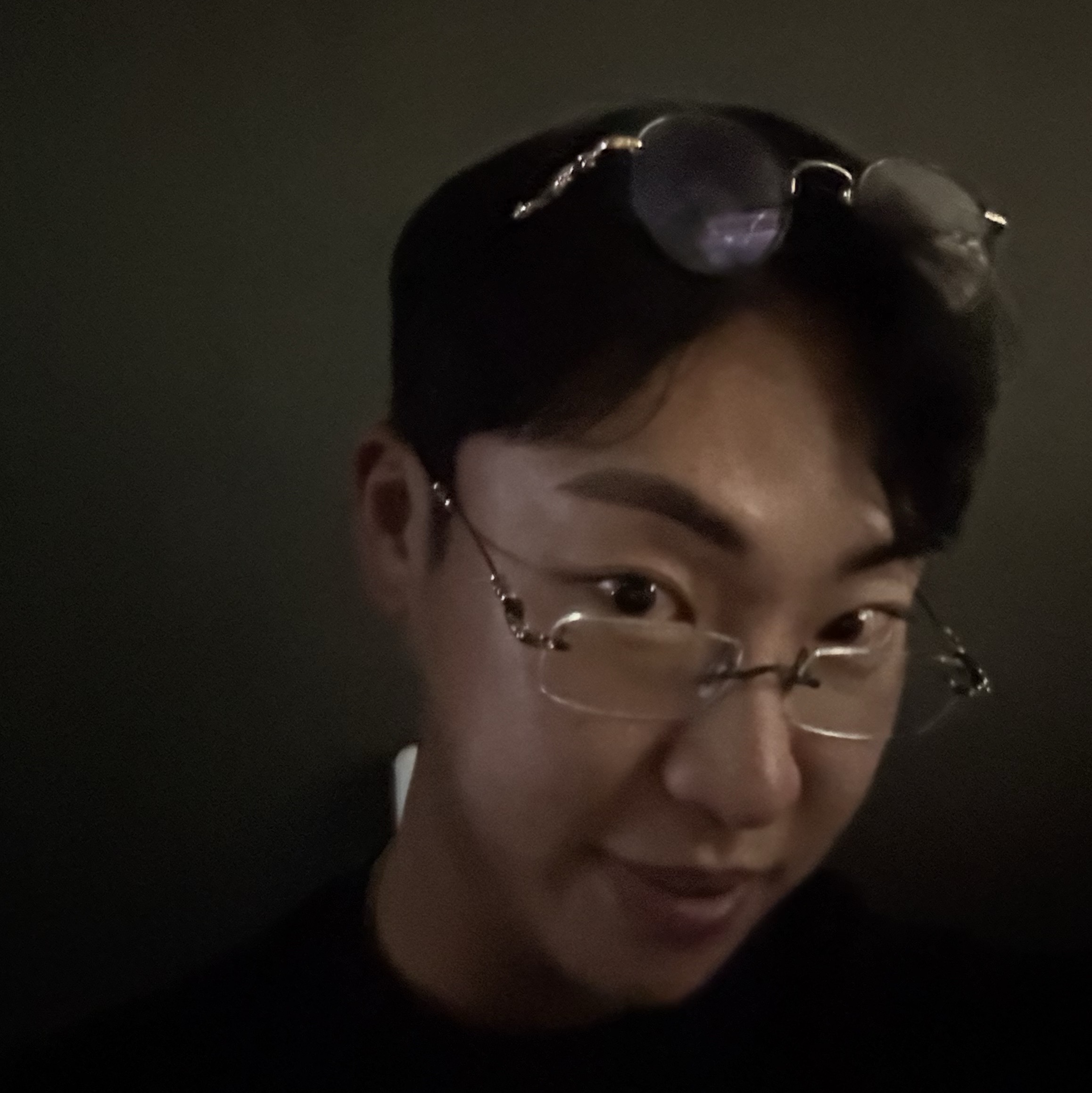 Chrome Hearts Pills III Matte Black Plastic 착용 스타일 - 3