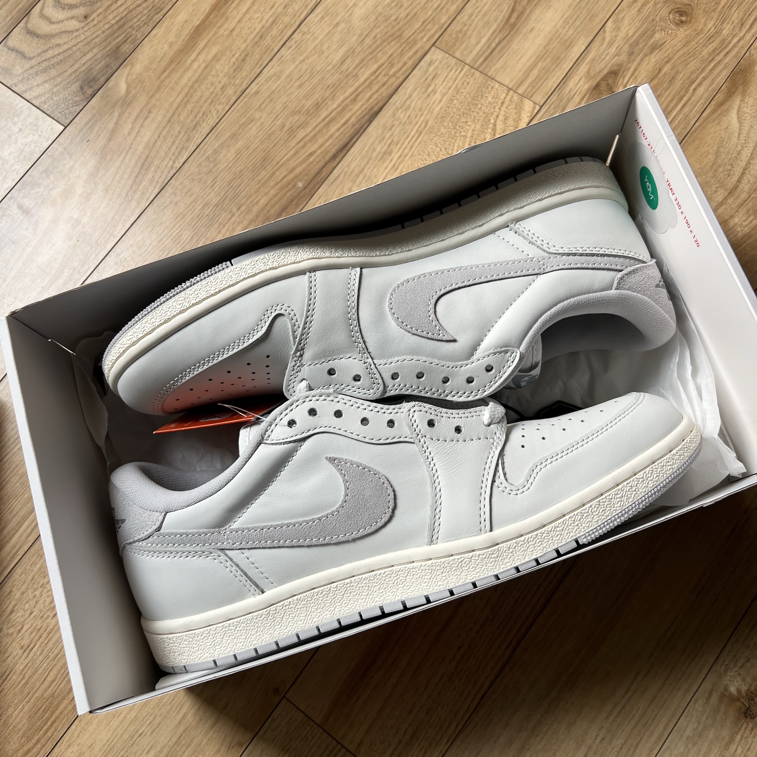 Jordan 1 Low 85 Neutral Grey 착용 스타일 - 1
