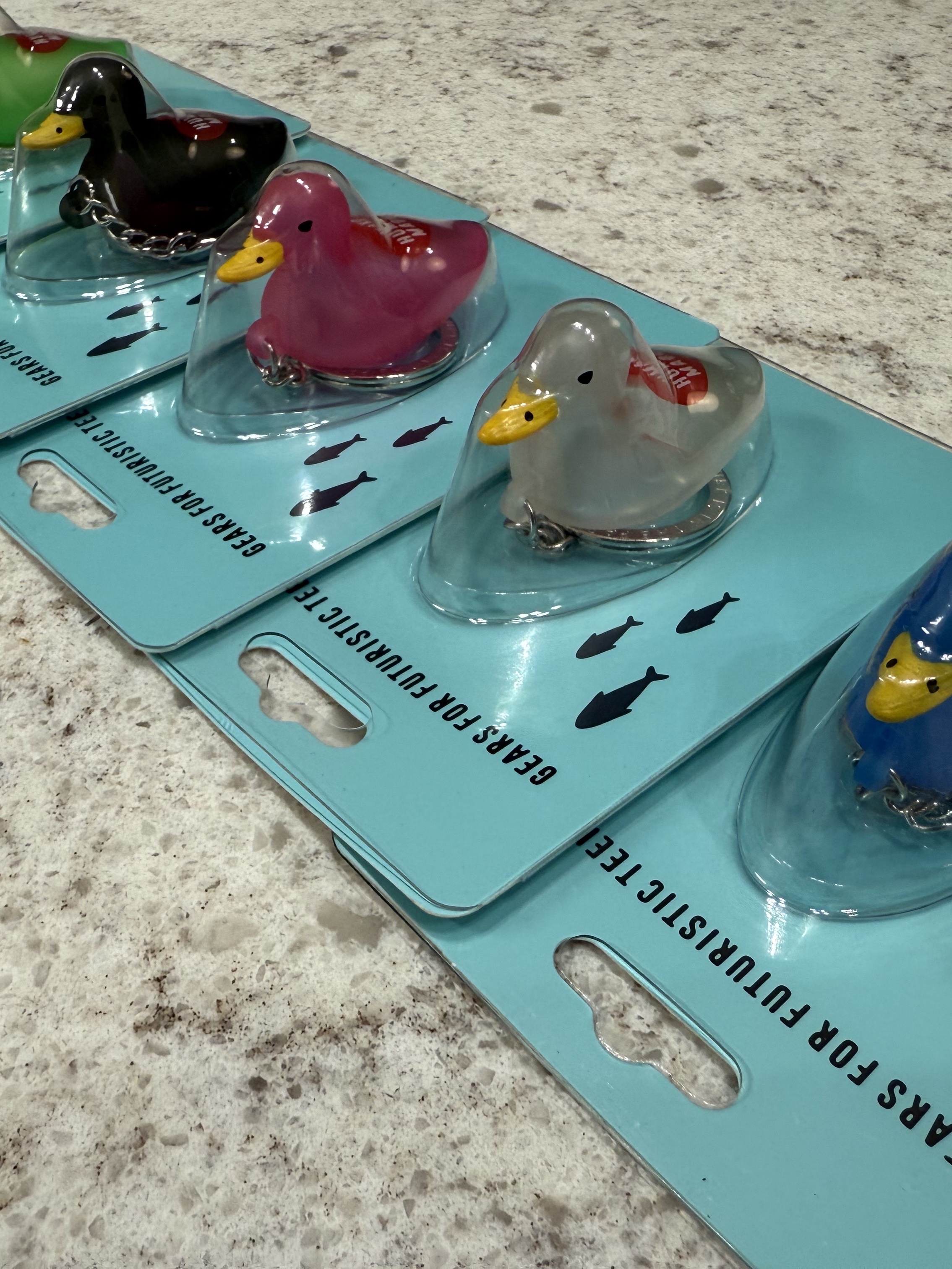 Human Made Duck PVC Key Chain Blue, Human Made Duck PVC Key Chain Clear 착용 스타일 - 2