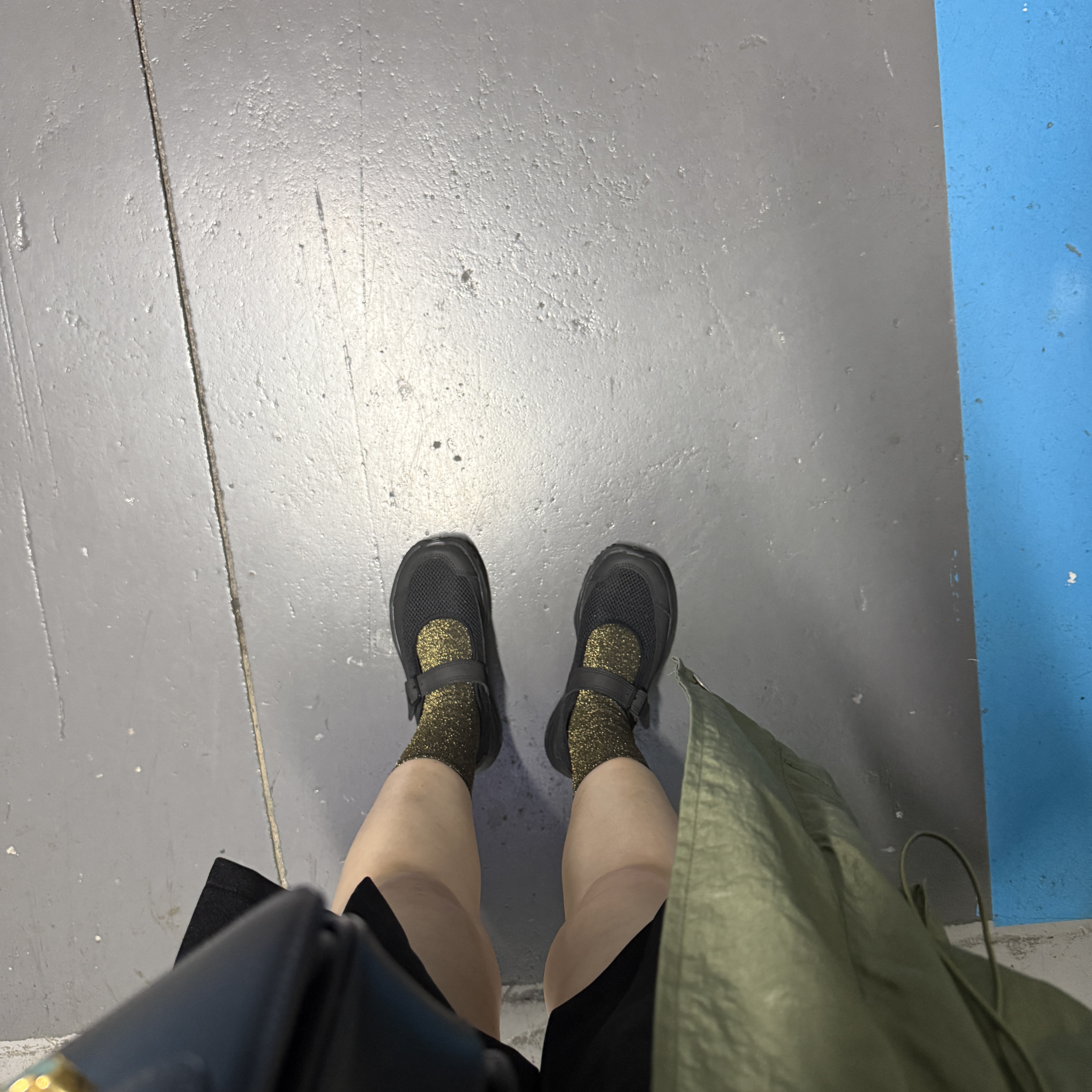 Salomon RX Marie Jeanne Black 착용 스타일