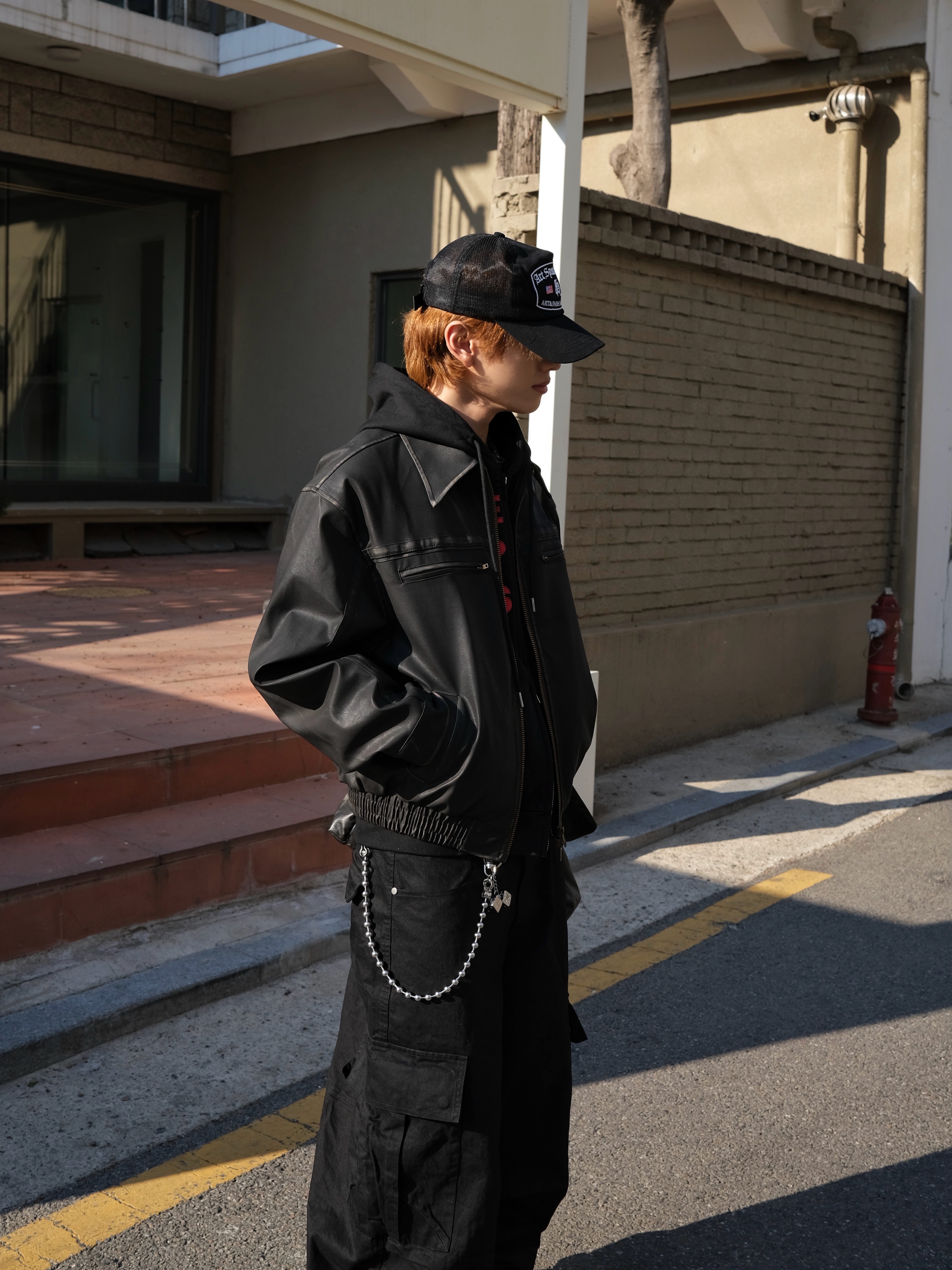 컨버스 x 다크쉐도우 터보웨폰 블랙 크림 착용 스타일 - 4