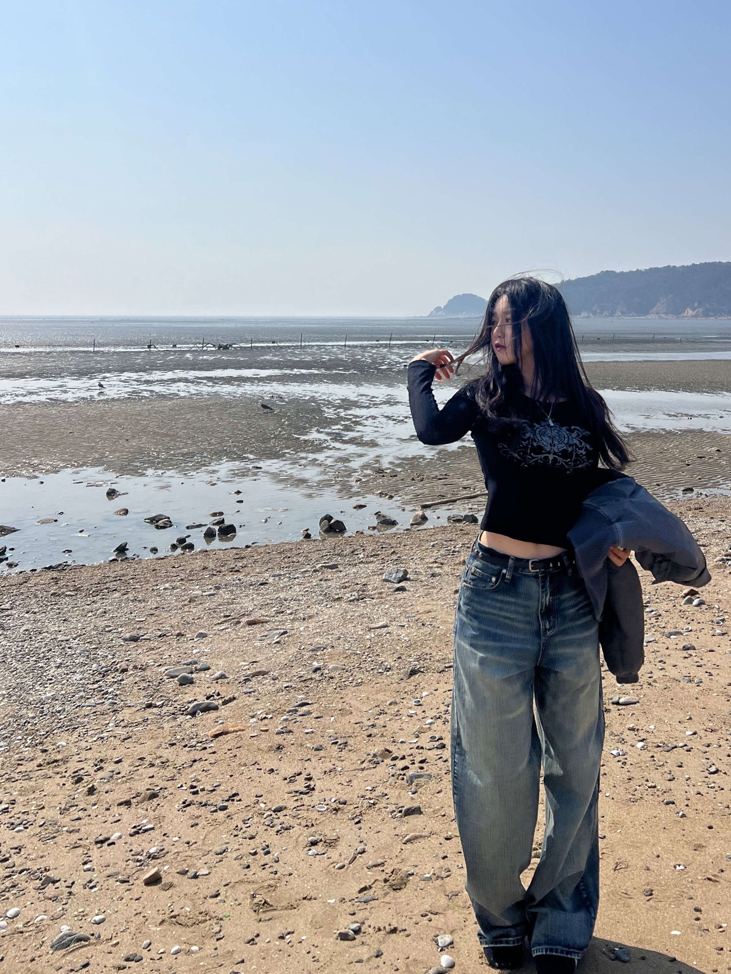 푸마 스피드캣 OG 블랙 화이트 착용 스타일 - 2