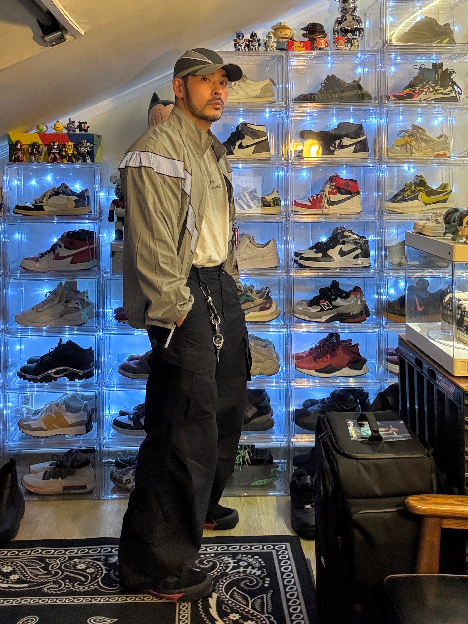 Flavorism VTG Washed Cargo Pants Black, Vans Vault x WTAPS Vault Old Skool LX Black Orange 착용 스타일 - 1