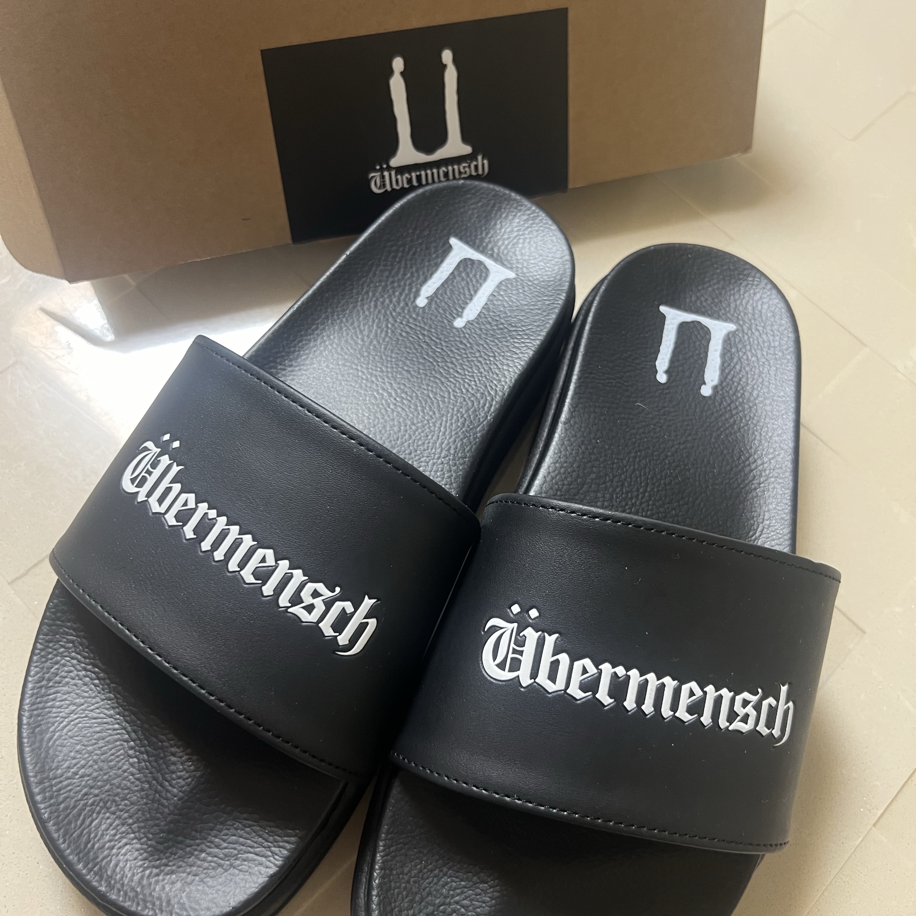 G-DRAGON ÜBERMENSCH スリッパ Lサイズ27 G-DRAGON - Slippers [2025 World Tour 'Übermensch' Official