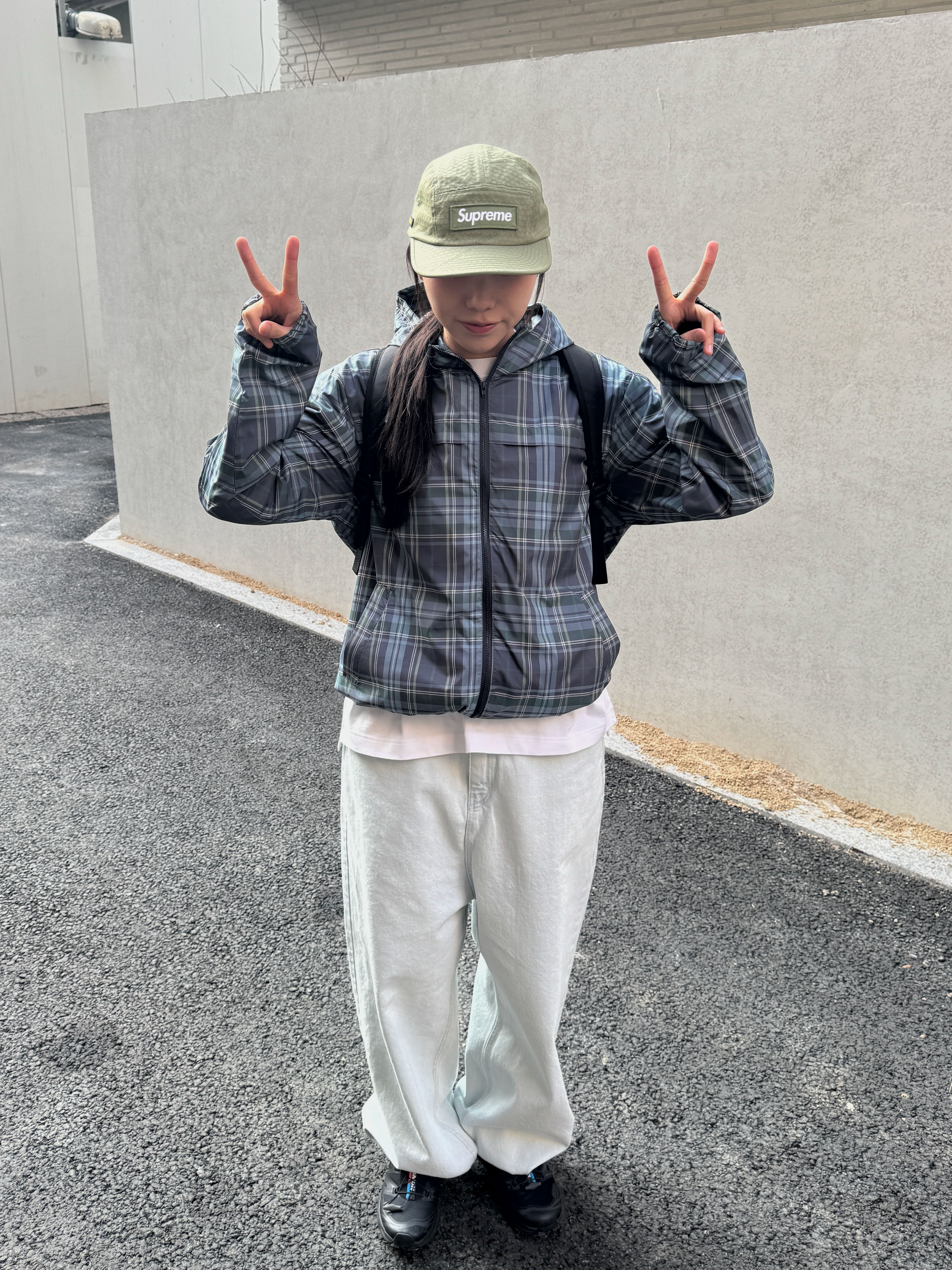 Supreme Cordura Ripstop Camp Cap Olive - 24FW, Salomon XT-6 ADV Black 착용 스타일 - 5
