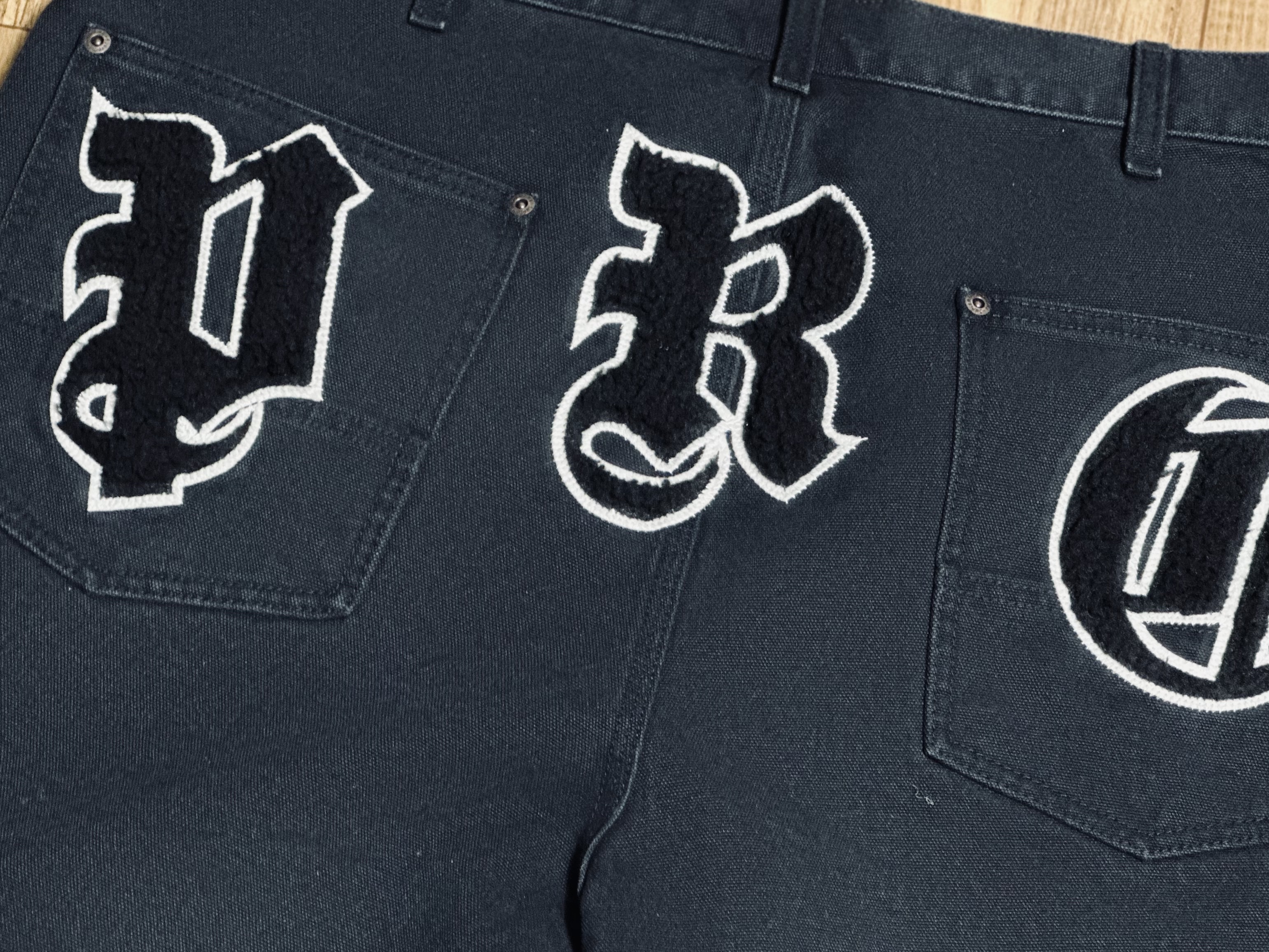 Supreme Old English Canvas Double Knee Painter Pant Black - 25SS 착용 스타일