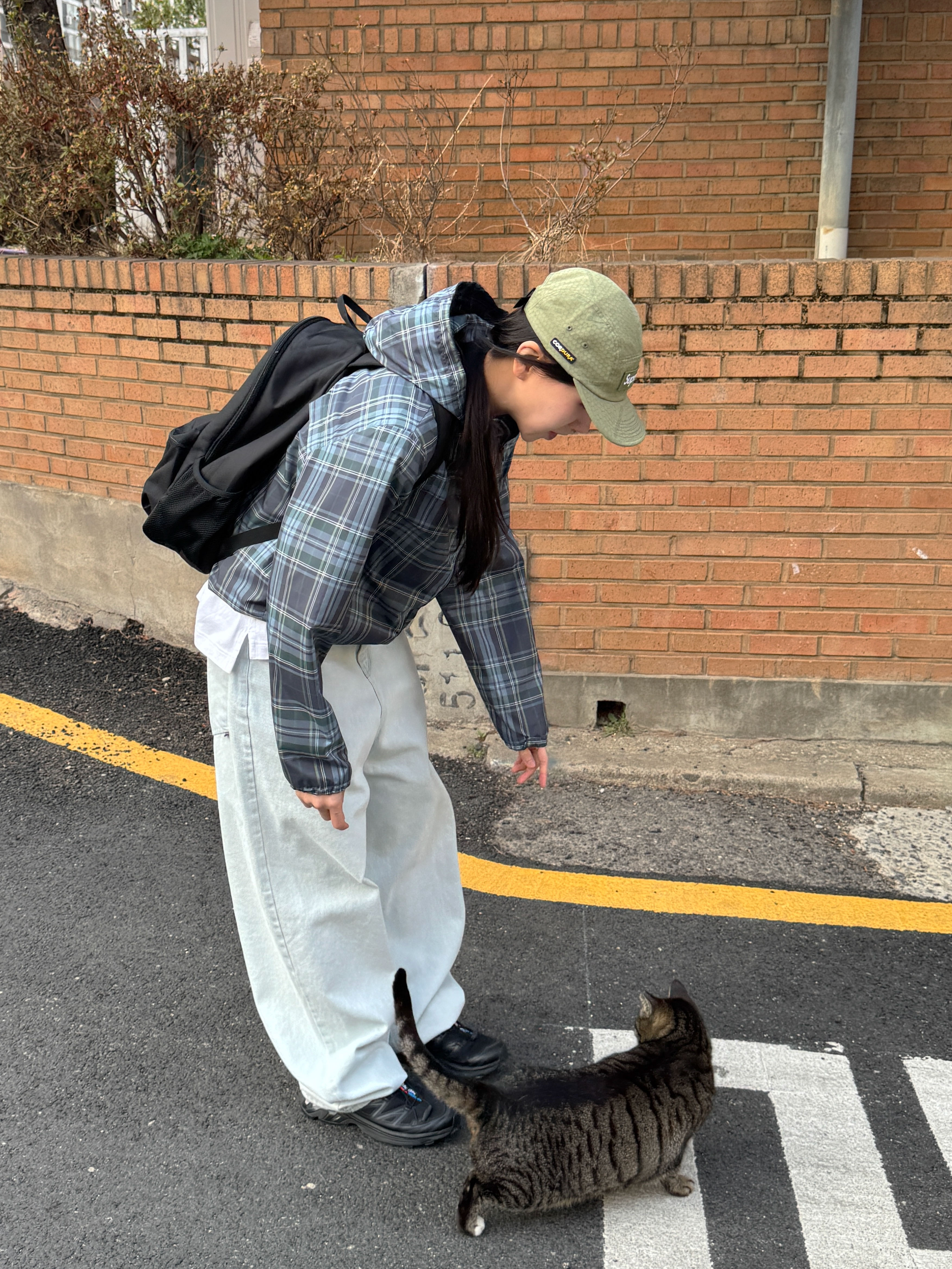 Supreme Cordura Ripstop Camp Cap Olive - 24FW, Salomon XT-6 ADV Black 착용 스타일 - 4