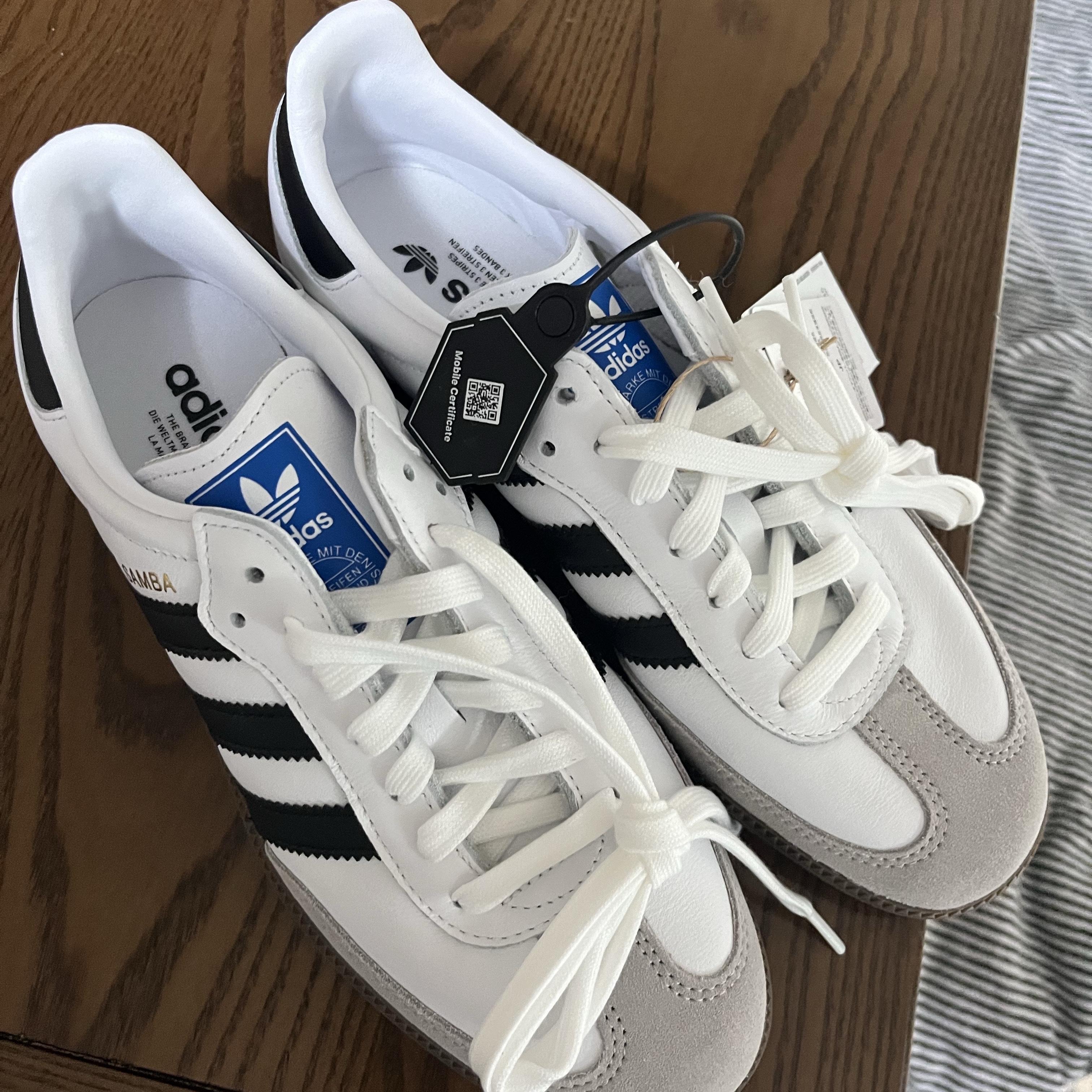 Adidas Samba OG Cloud White 착용 스타일