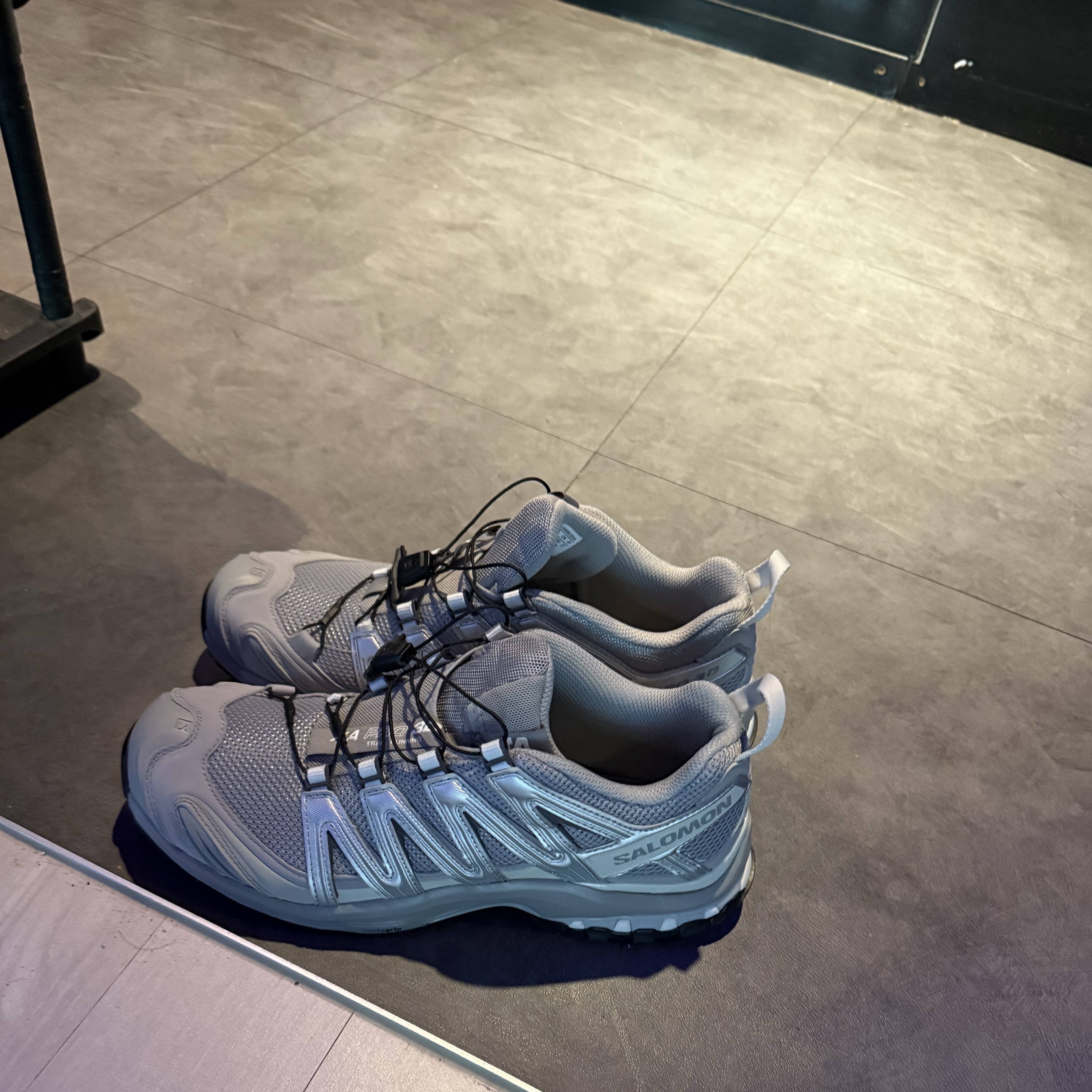 Salomon XA Pro 3D Alloy Silver 착용 스타일 - 2
