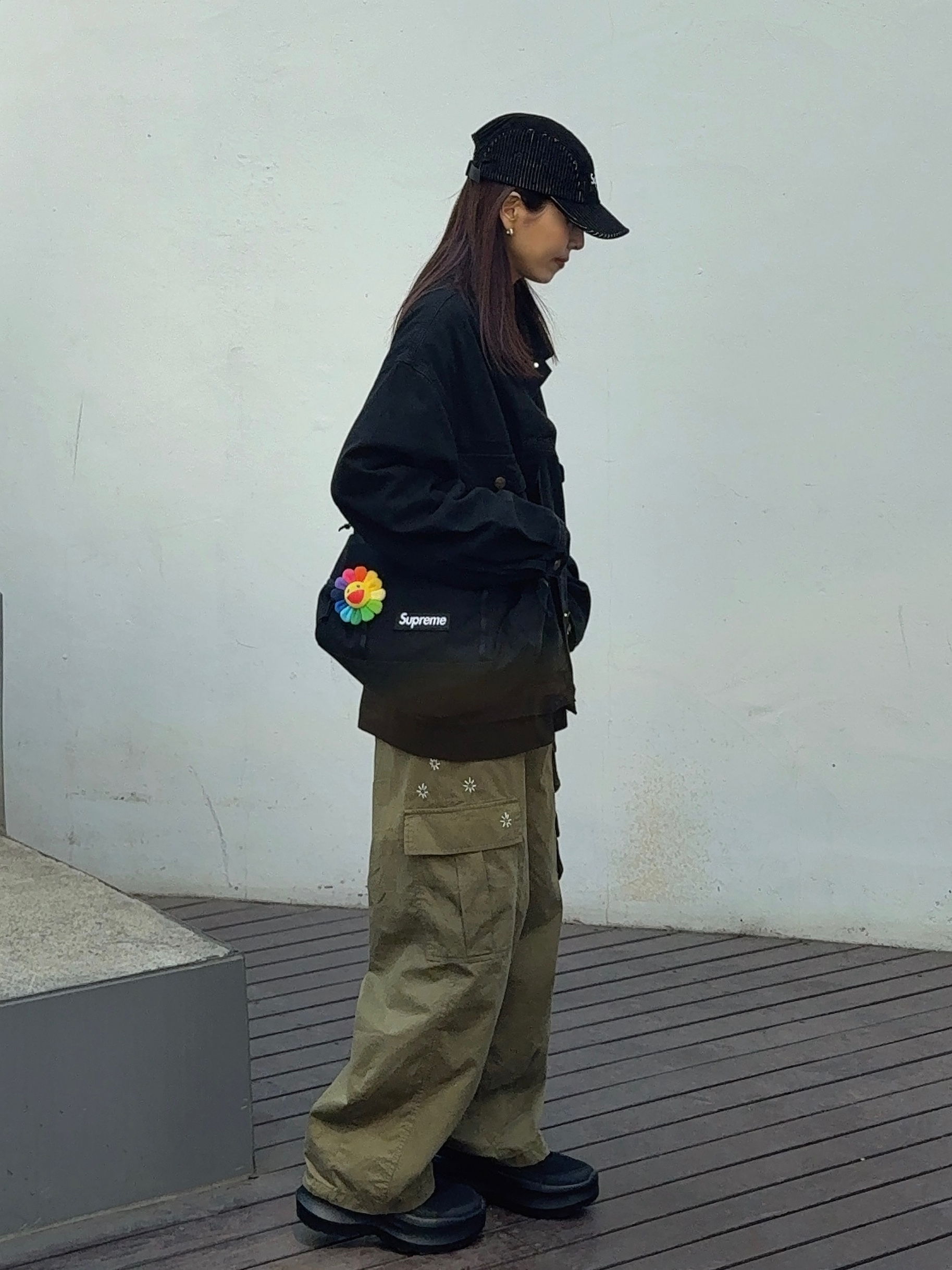 Supreme 2-Tone Corduroy Camp Cap Black - 23SS, CDG Long Sleeve T-Shirt1 Black 착용 스타일 - 3
