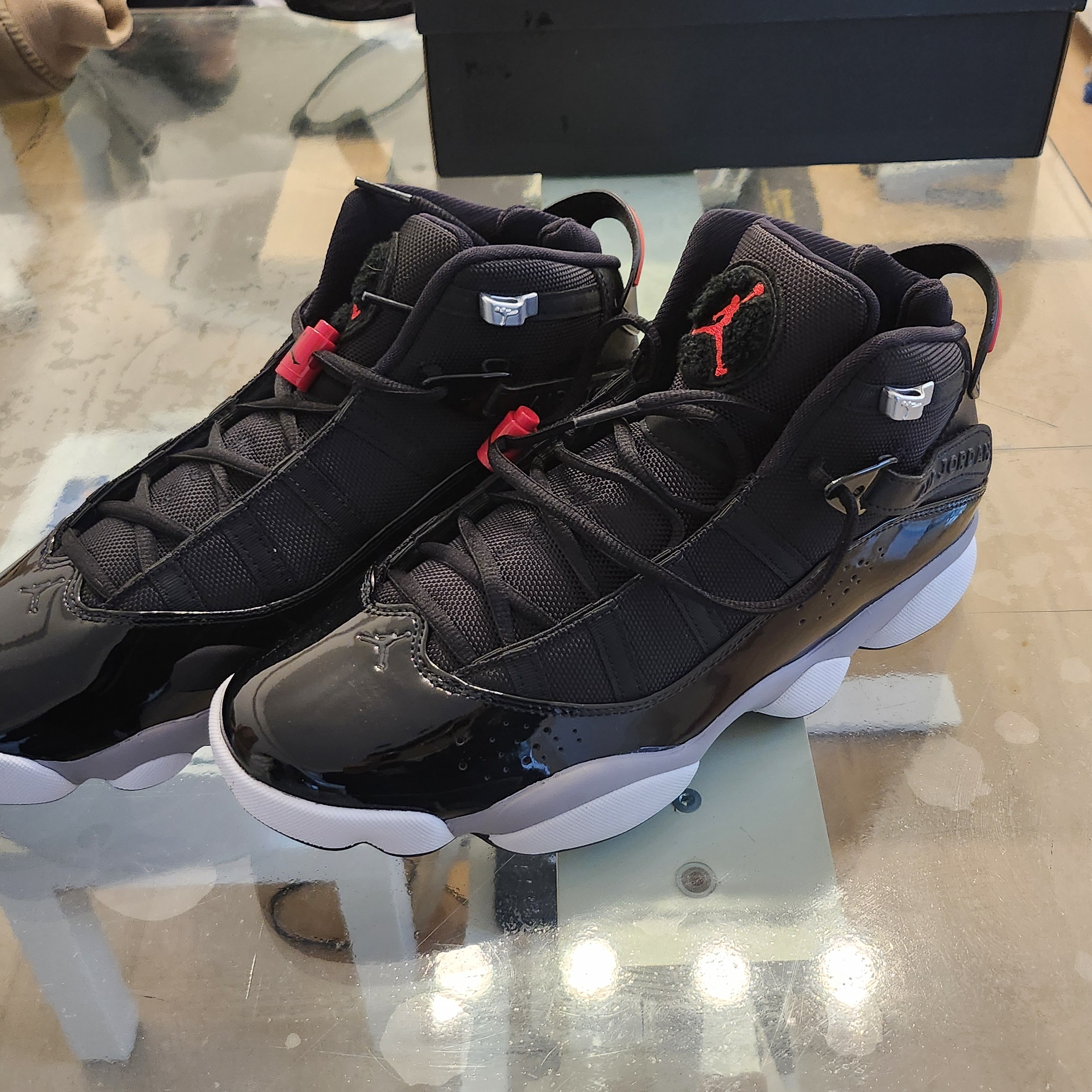 Jordan 6 Rings Black Varsity Red 2019 착용 스타일 - 7