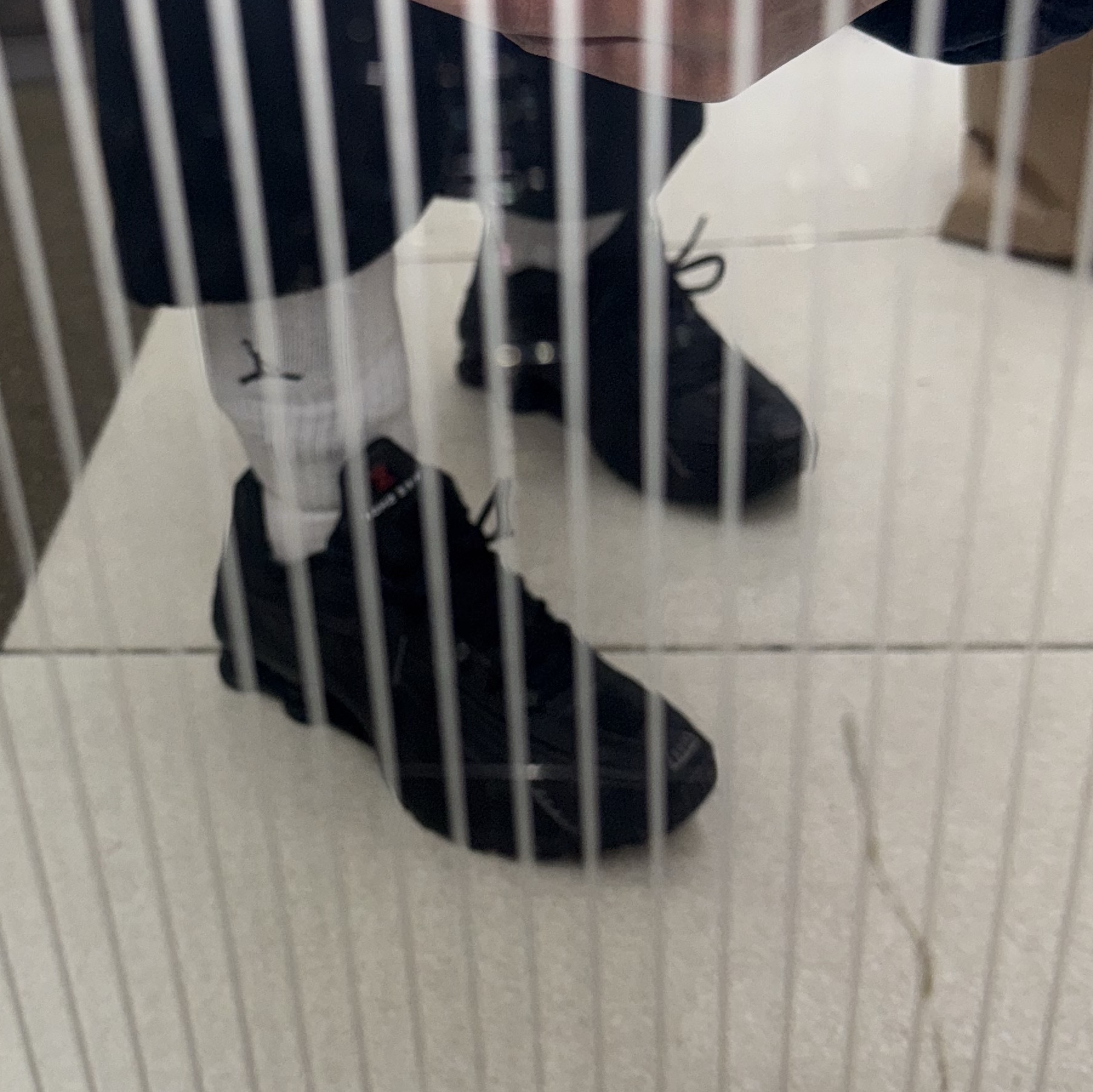 (W) Nike Shox R4 Black 착용 스타일