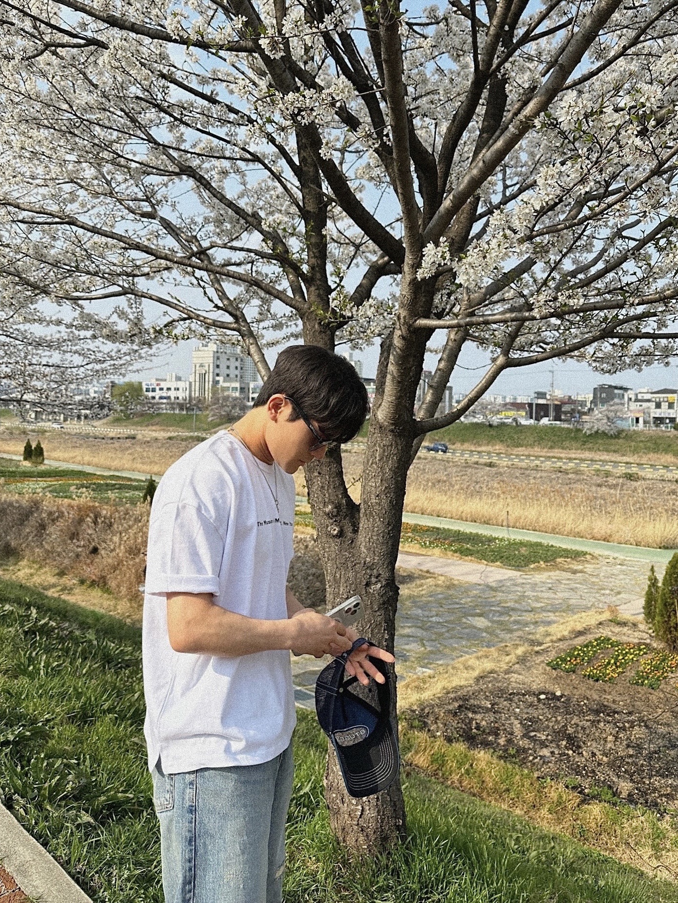 스투시 로우 프로 트러커 컷아웃 레더 스냅백 네이비, 팀버랜드 프리미엄 6인치 워터프루프 부츠 위트 누벅 - 와이드 착용 스타일 - 2