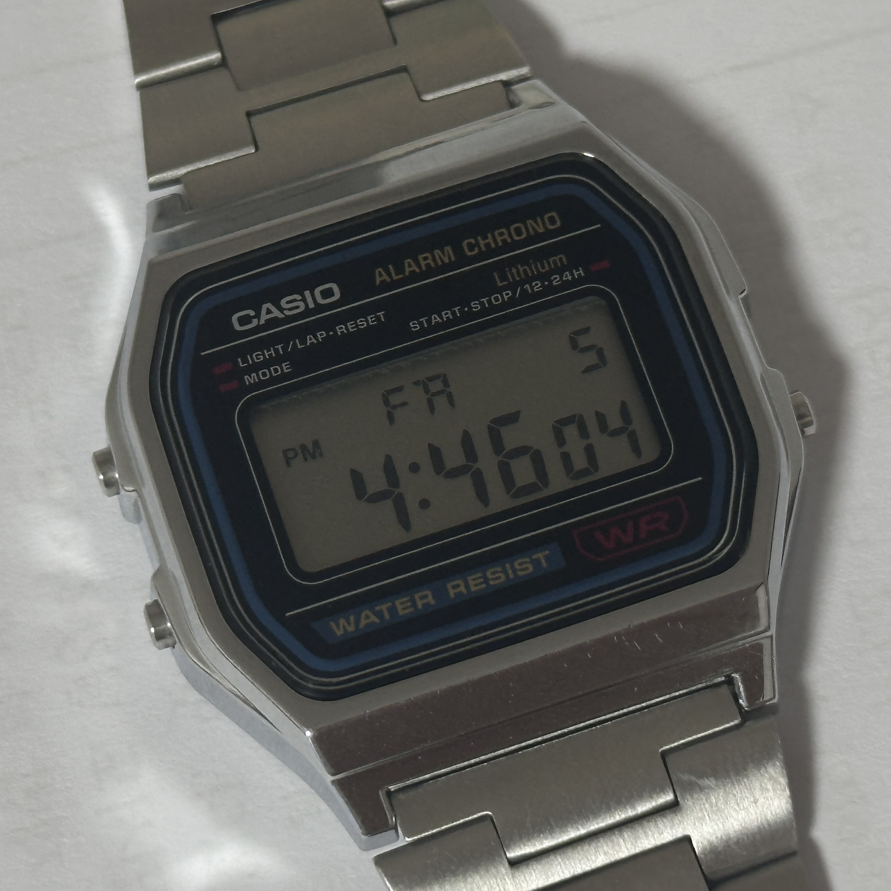 Casio A-158WA-1 착용 스타일