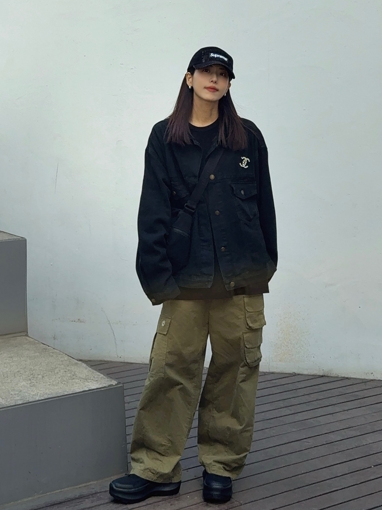Supreme 2-Tone Corduroy Camp Cap Black - 23SS, CDG Long Sleeve T-Shirt1 Black 착용 스타일 - 1
