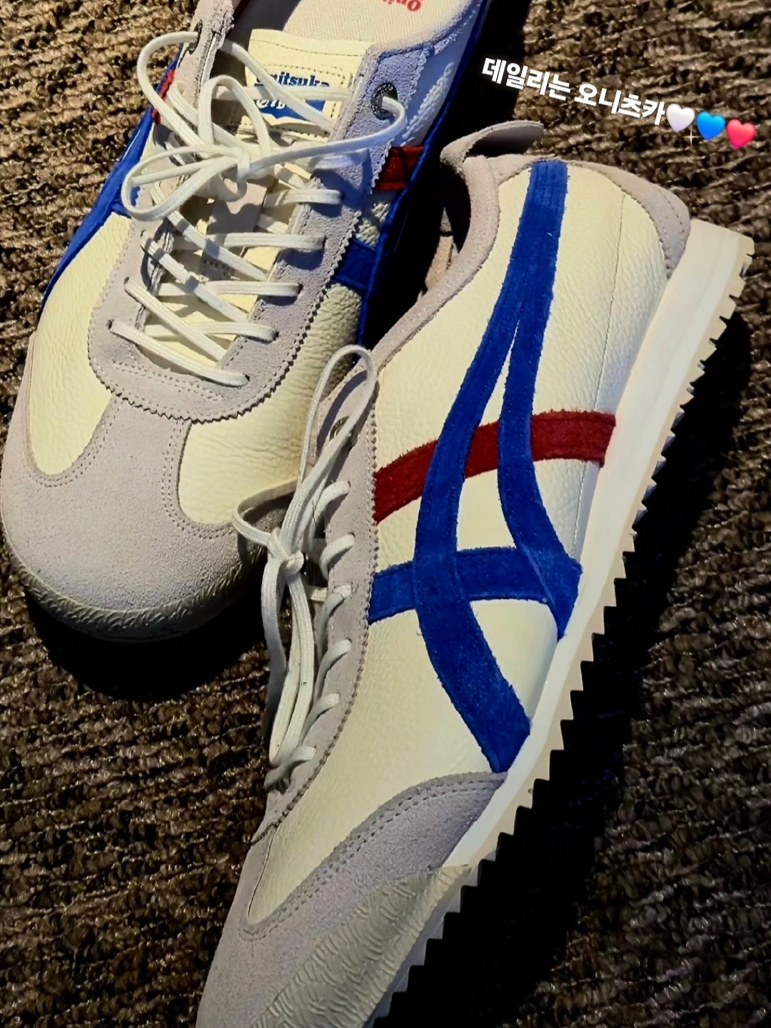 Onitsuka Tiger Mexico 66 SD White Directoire Blue 착용 스타일