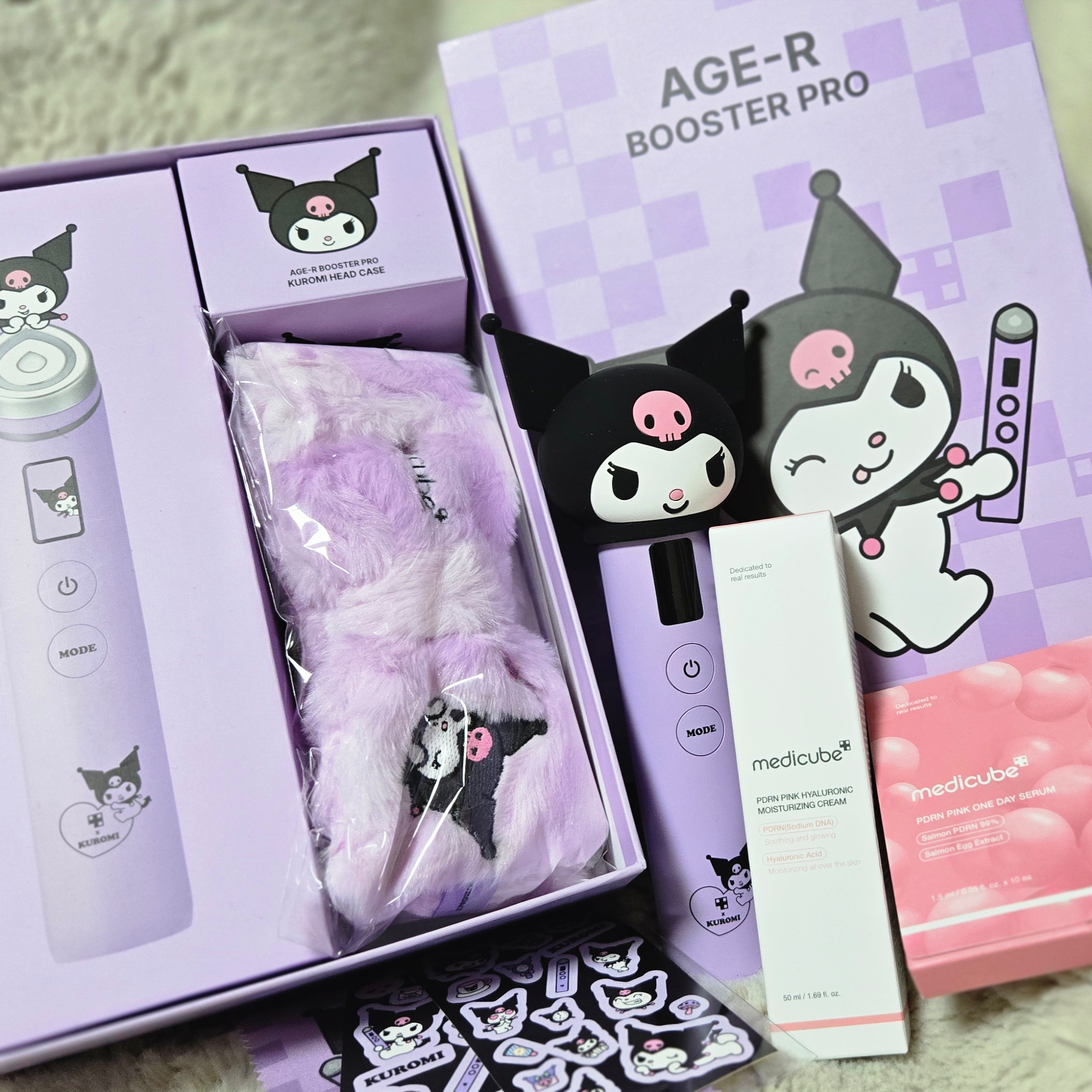 Medicube Age-R Booster Pro Kuromi Edition (Korean Ver.) 착용 스타일