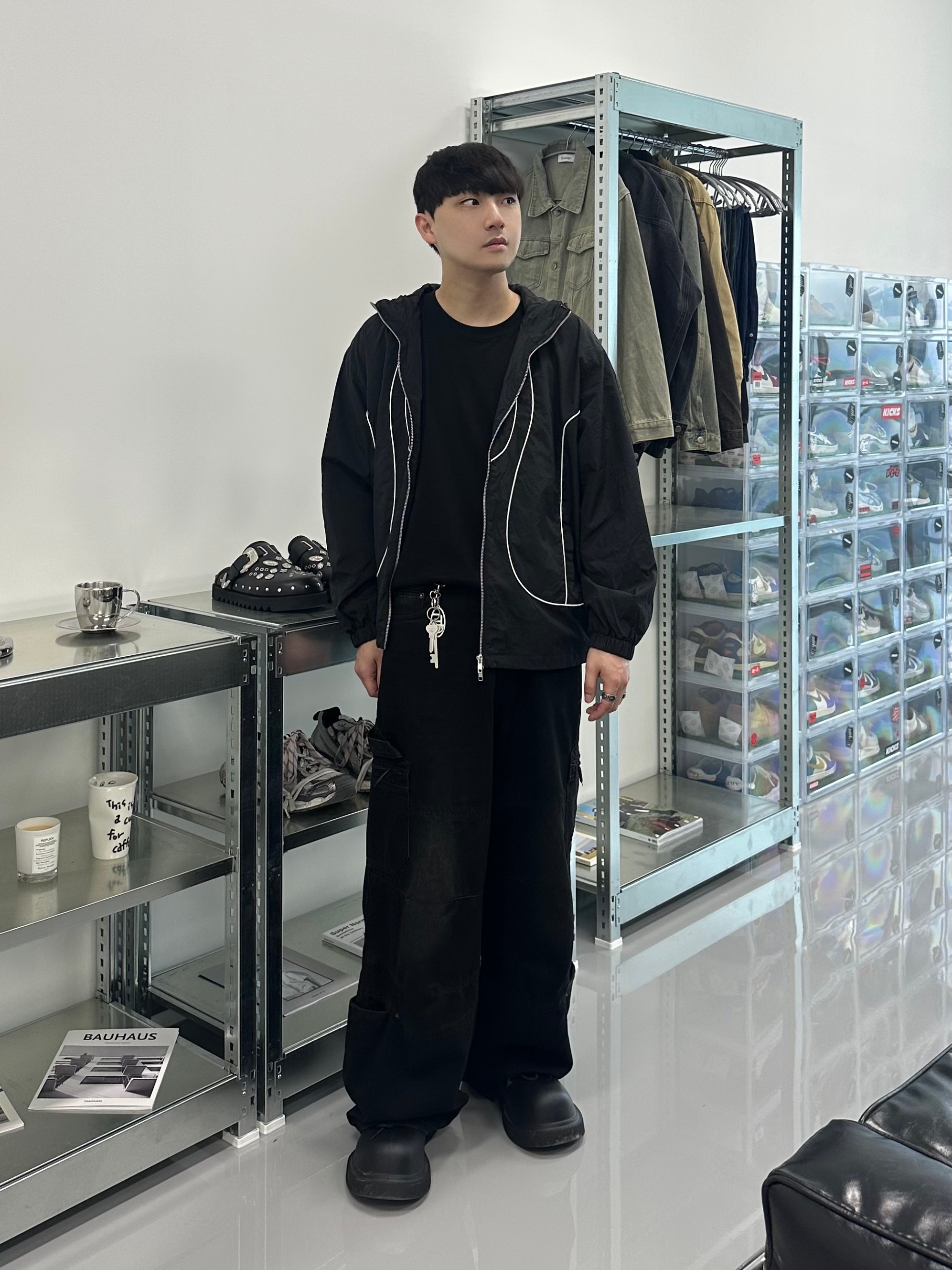 Balenciaga Steroid Derby Black 착용 스타일 - 1