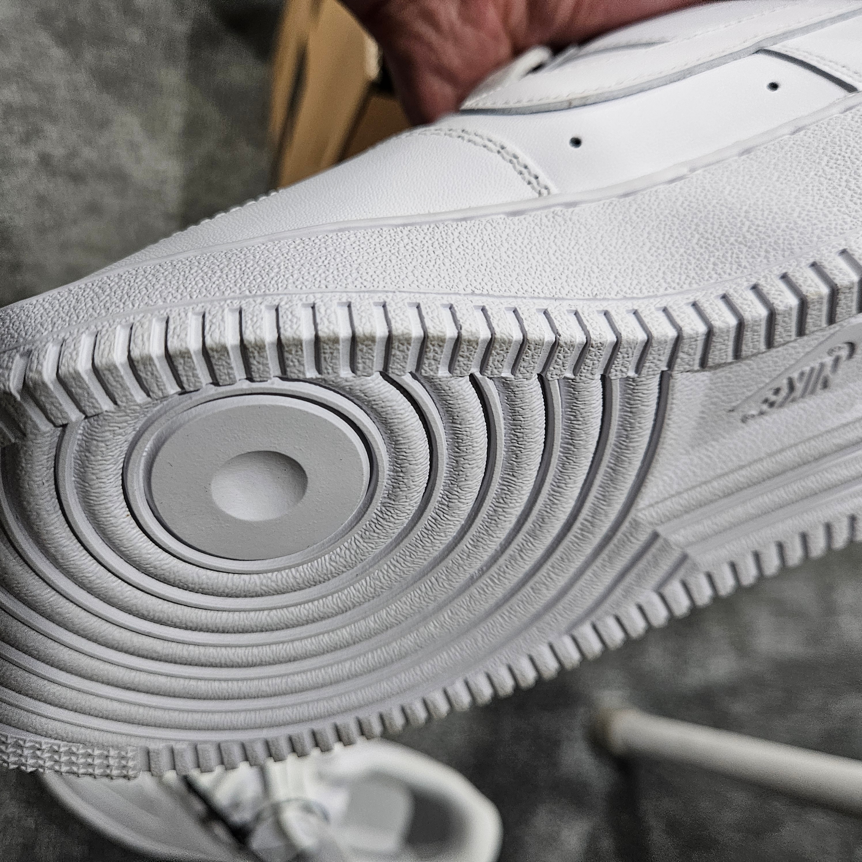 Nike Air Force 1 '07 Low White 착용 스타일 - 1