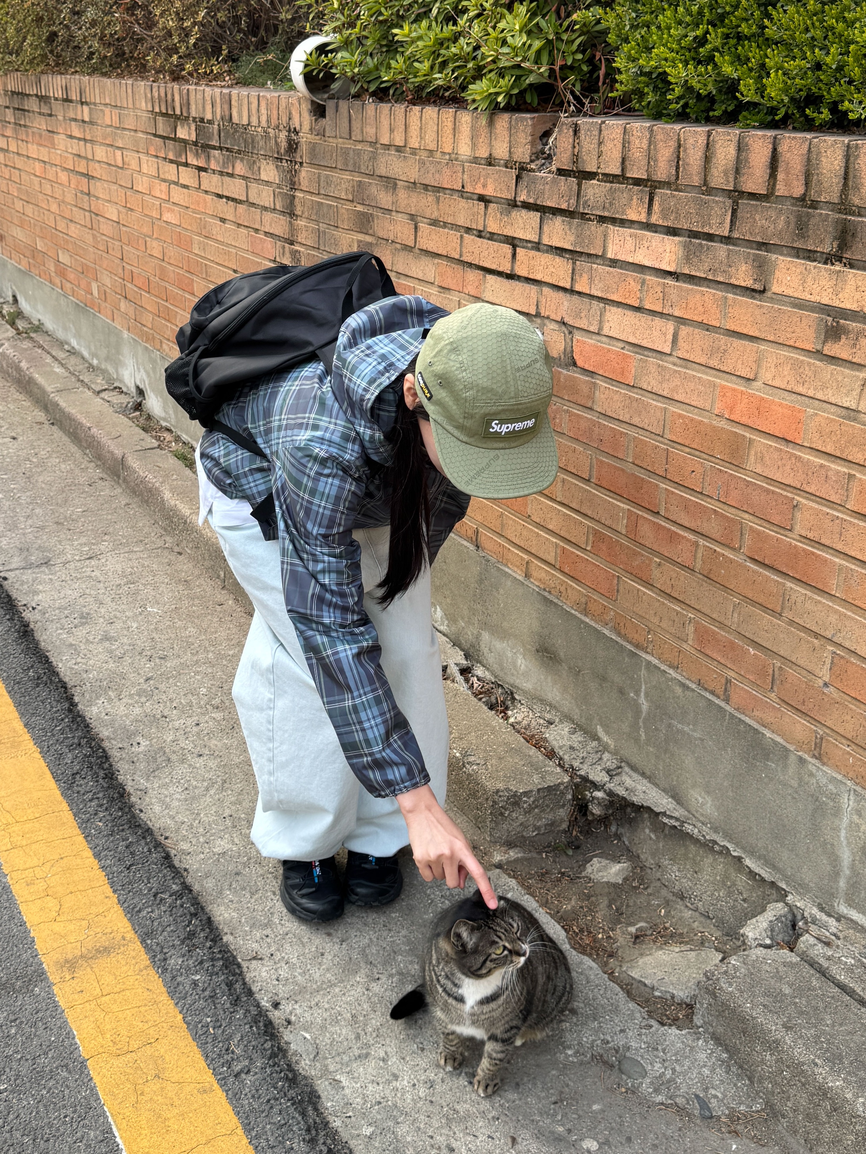 Supreme Cordura Ripstop Camp Cap Olive - 24FW, Salomon XT-6 ADV Black 착용 스타일 - 2