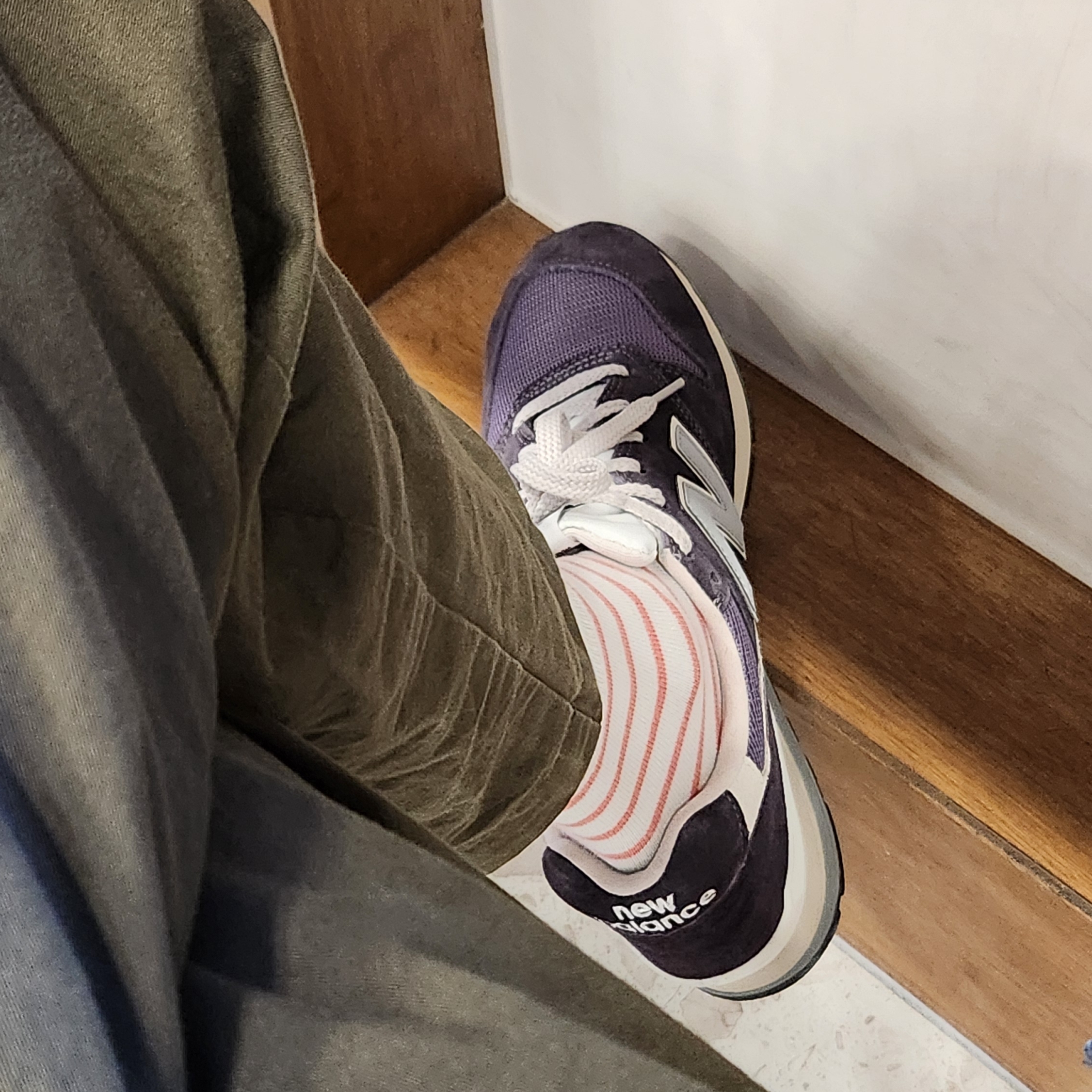 New Balance 996 Purple 착용 스타일