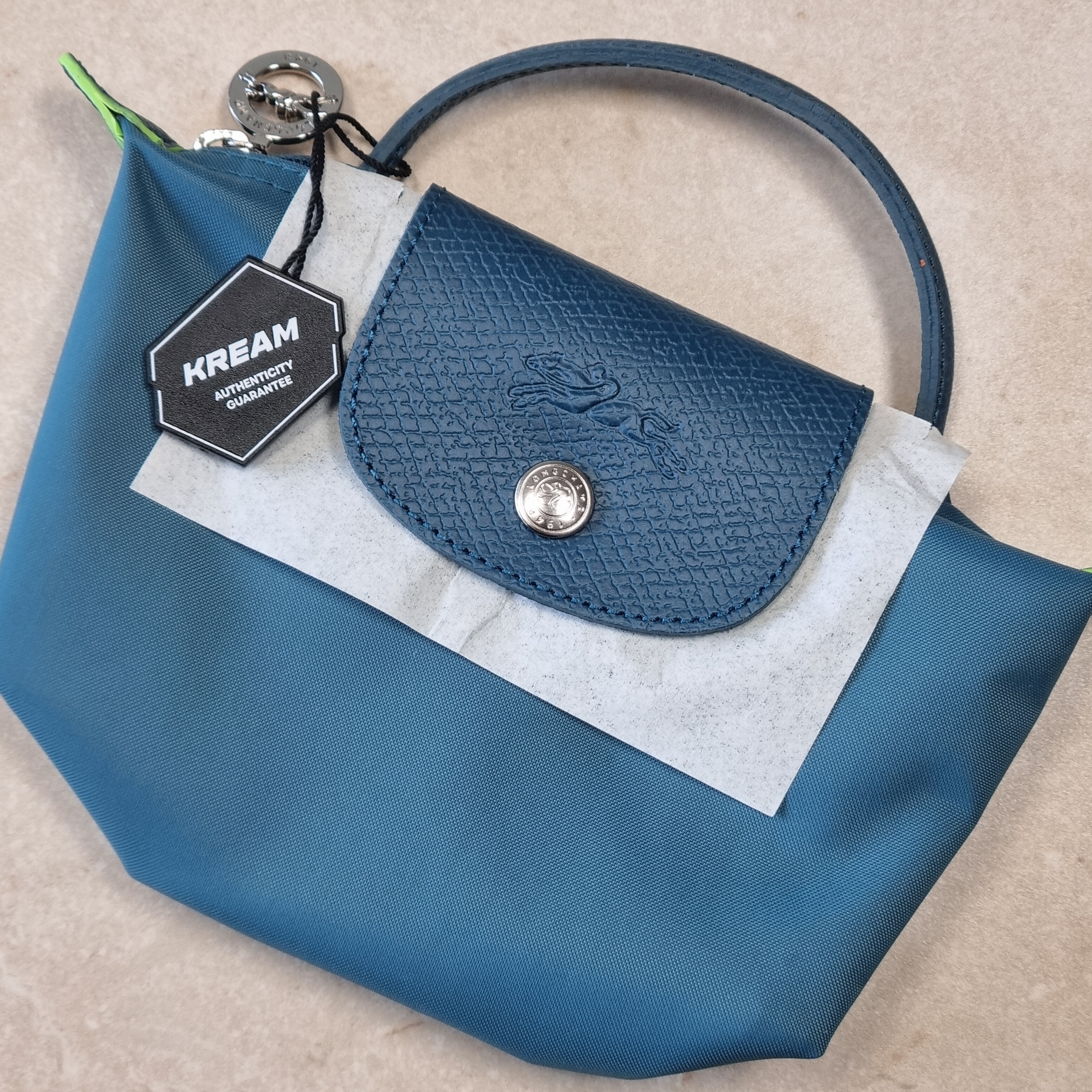 Longchamp Le Pliage Green Handle Pouch Peacock, Longchamp Le Pliage Green Tote Bag L Black 착용 스타일 - 3