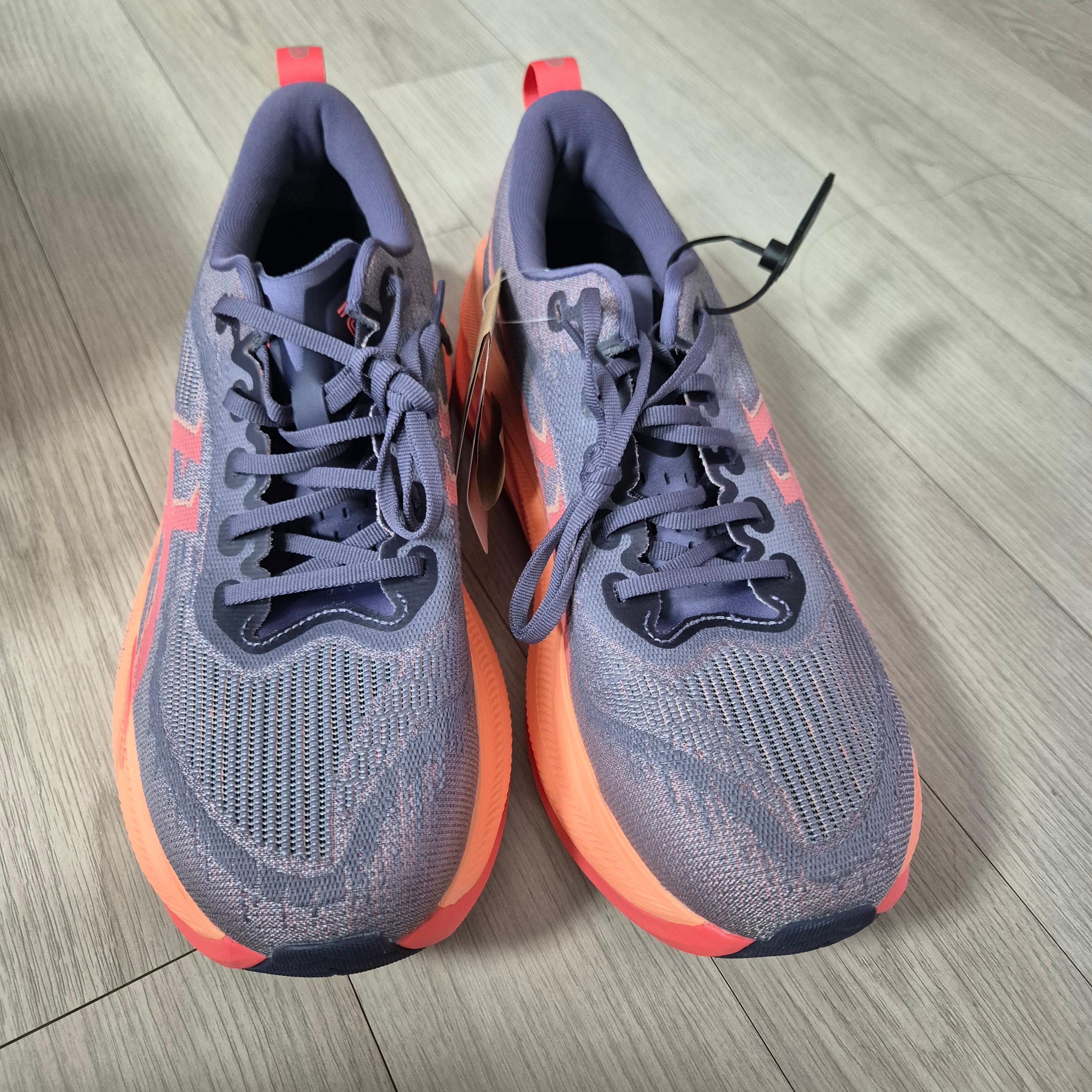 Asics Superblast 2 Greyish Purple Coral Reef 착용 스타일