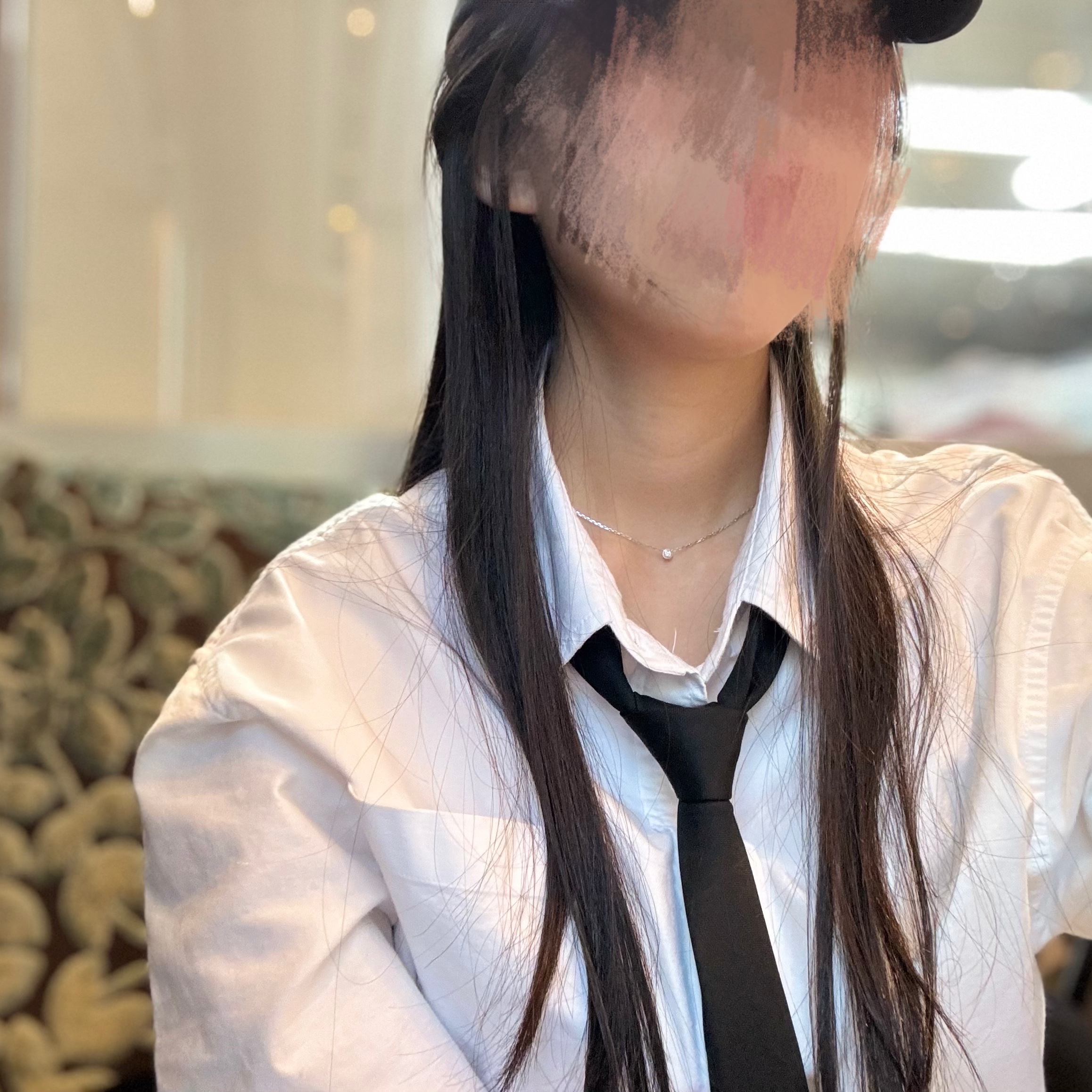 밀로 아카이브 슬라이드 울 슬림 타이 블랙 착용 스타일