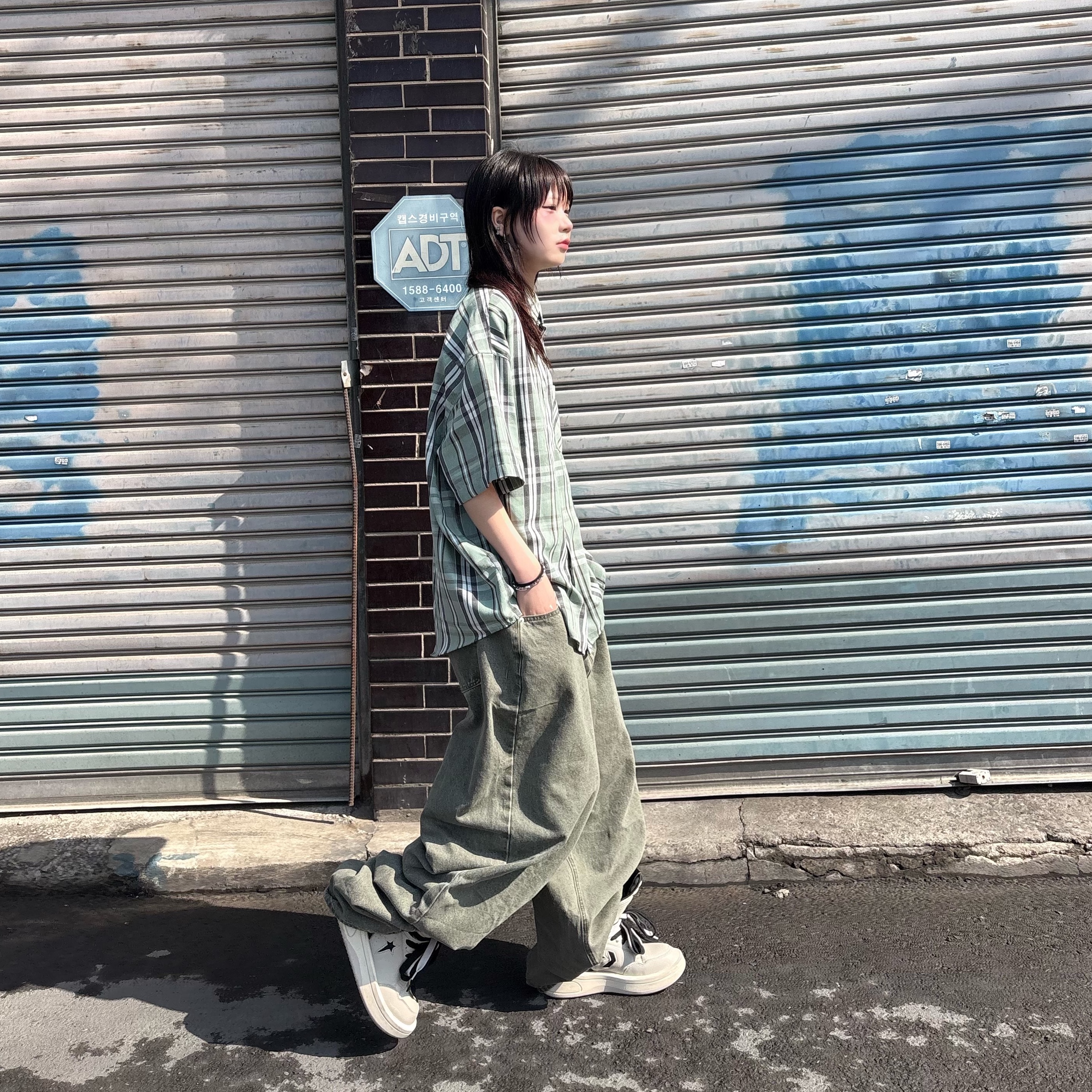 Converse x Drkshdw Turbowpn Pelican 착용 스타일 - 3