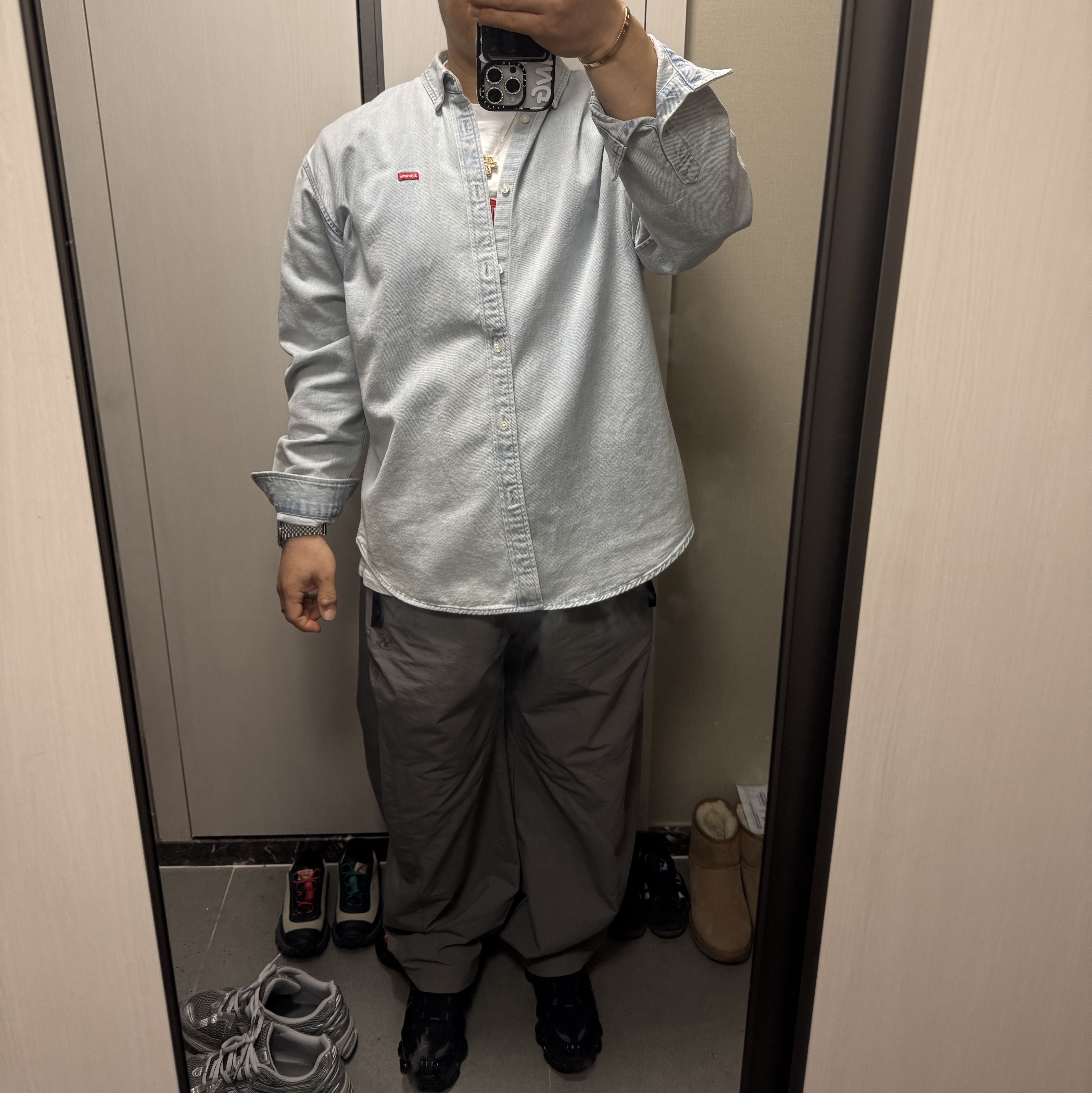 Sansan Gear Side Snap Pants Mud Khaki_25SS, Nike Shox TL Black Metallic Hematite 착용 스타일