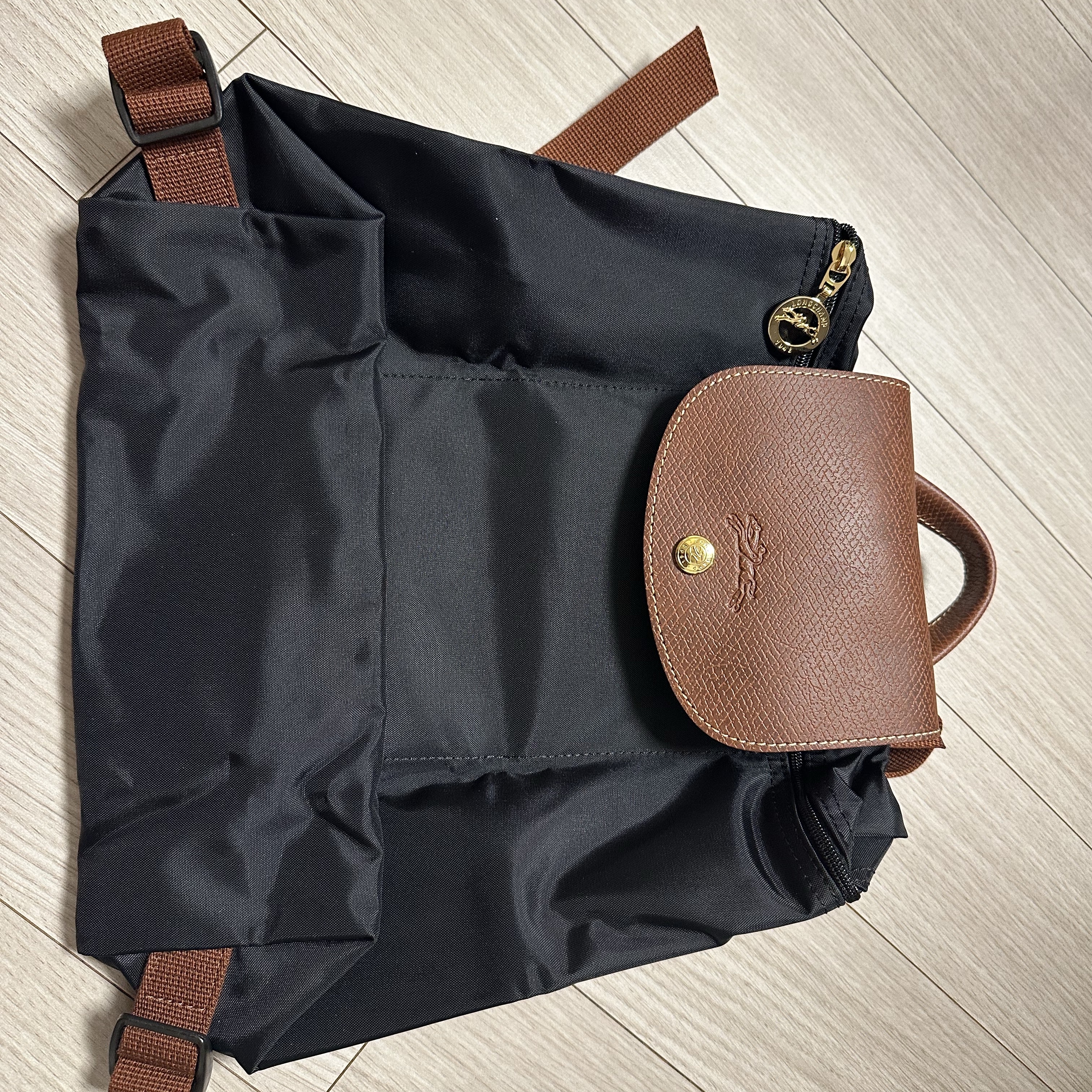 Longchamp Le Pliage Original M Backpack Black 착용 스타일