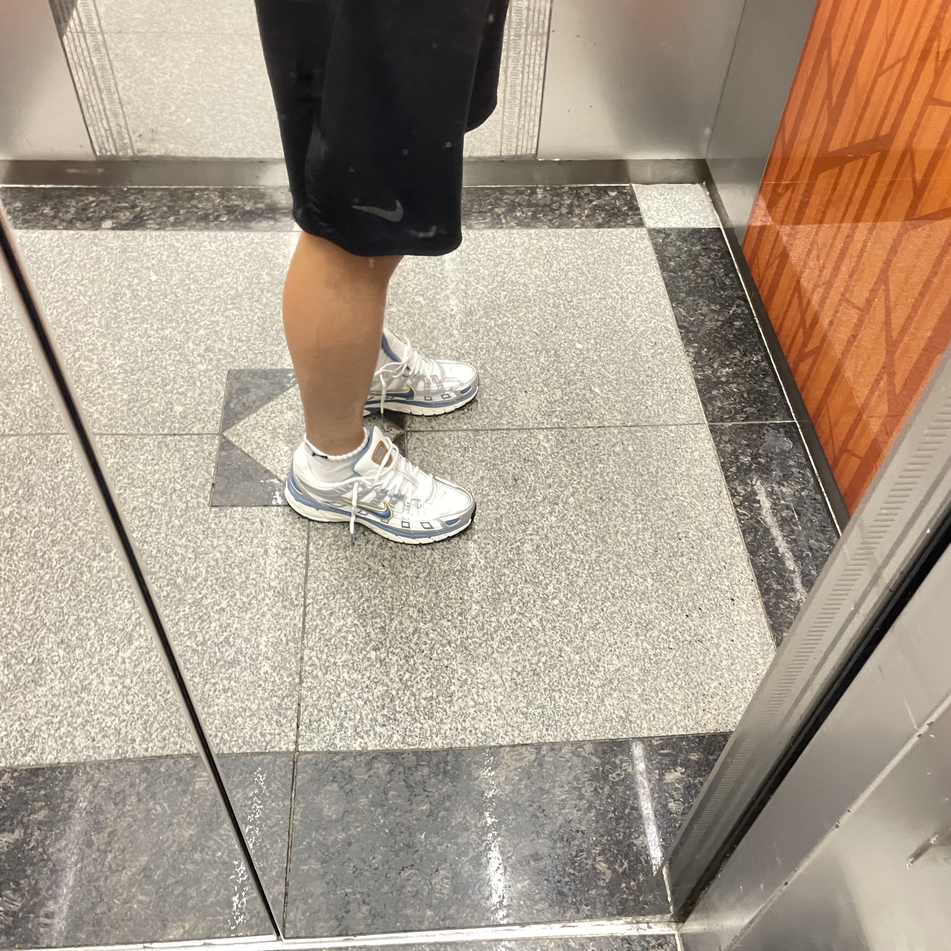 Nike P-6000 White Metallic Silve Pale Ivory Aegean Storm 착용 스타일