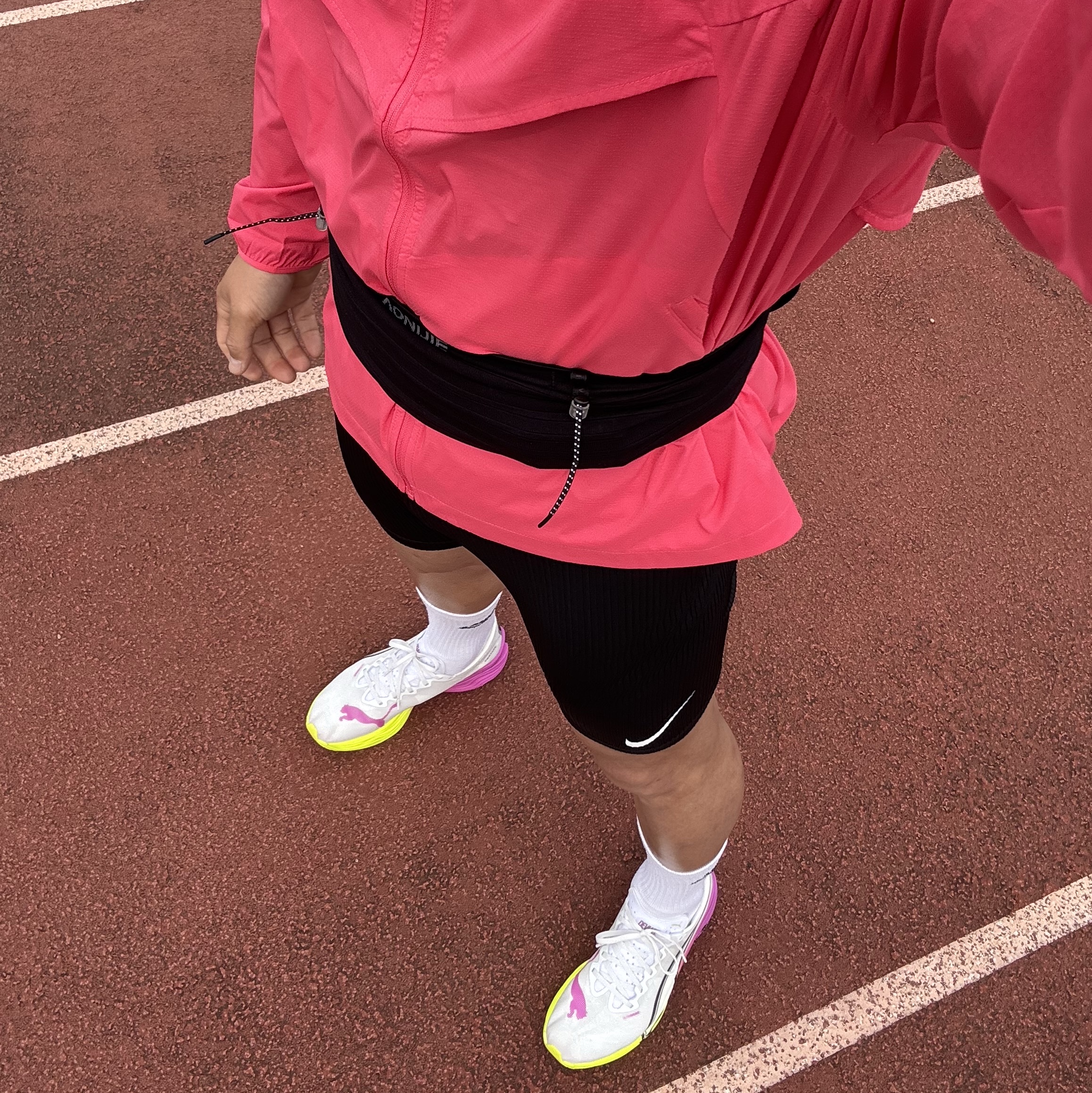 Puma Deviate Nitro Elite 3 White Pure Magenta 착용 스타일 - 3