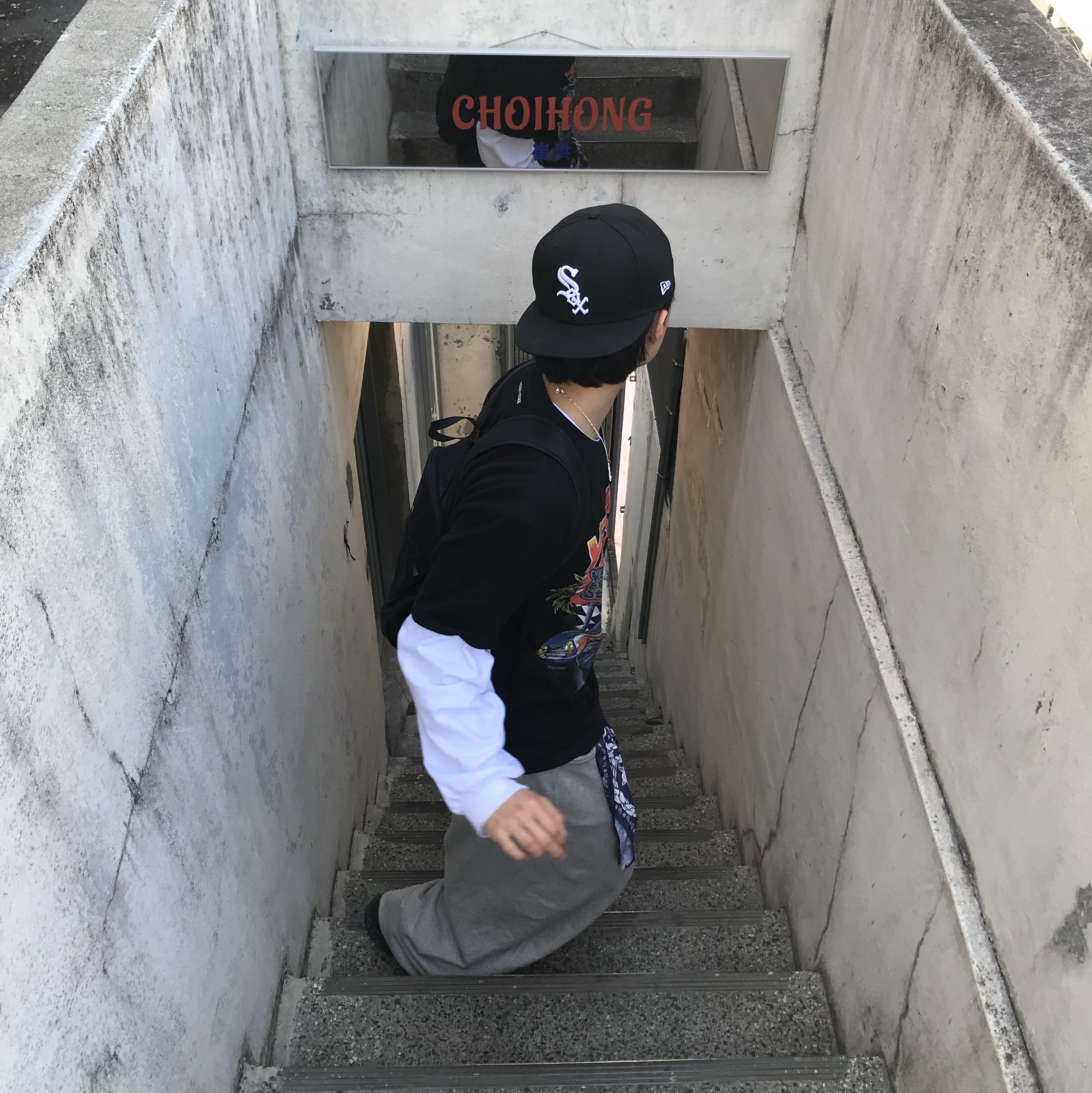 몽벨 포케터블 라이트 팩 13 블랙, 아식스 HN2-S 프로토블라스트 초콜릿 브라운 착용 스타일 - 3