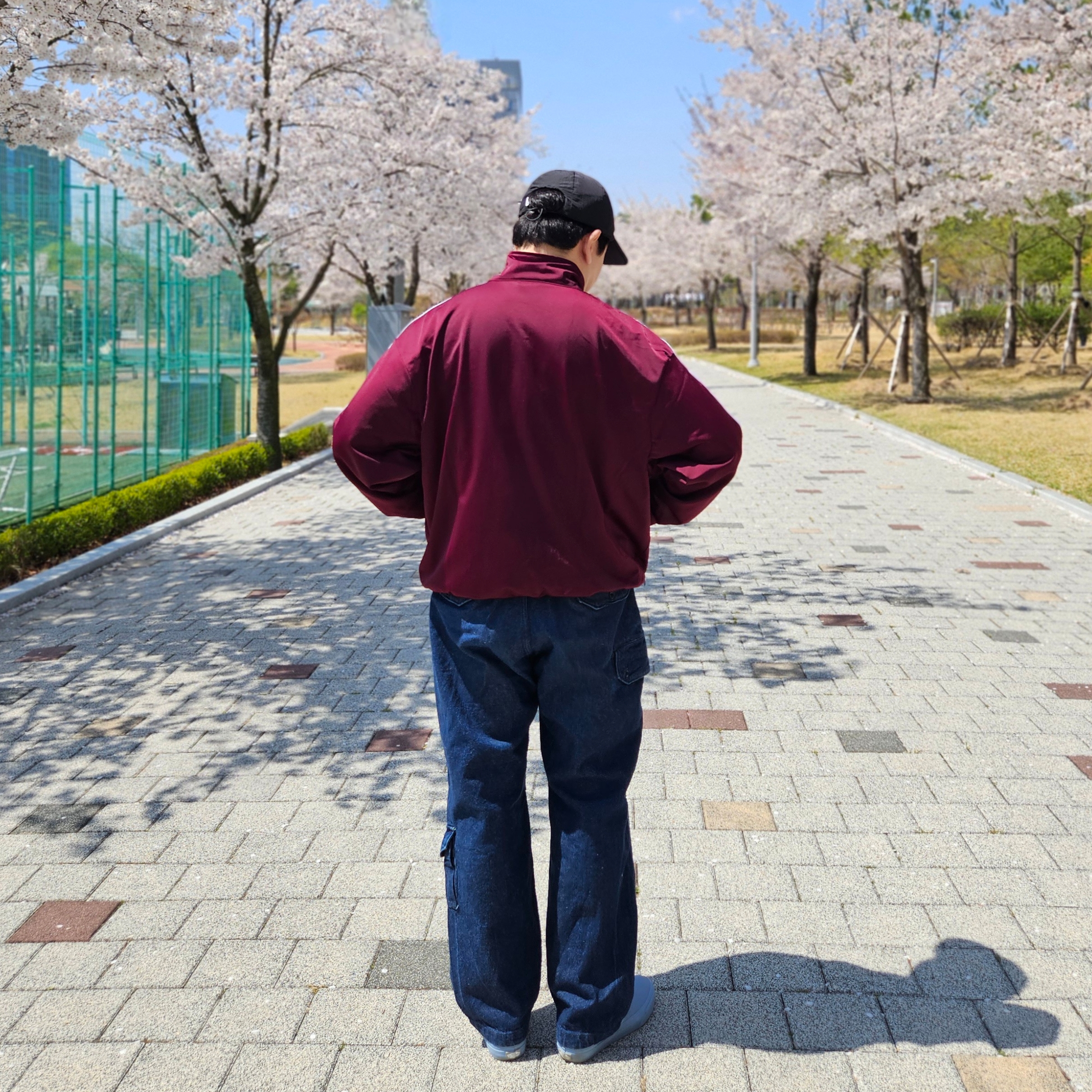 엔지니어드 가먼츠 코튼 립스탑 페인터 팬츠 다크 네이비, 아디다스 아디컬러 클래식 파이어버드 트랙탑 마룬 - KR 사이즈 착용 스타일 - 5