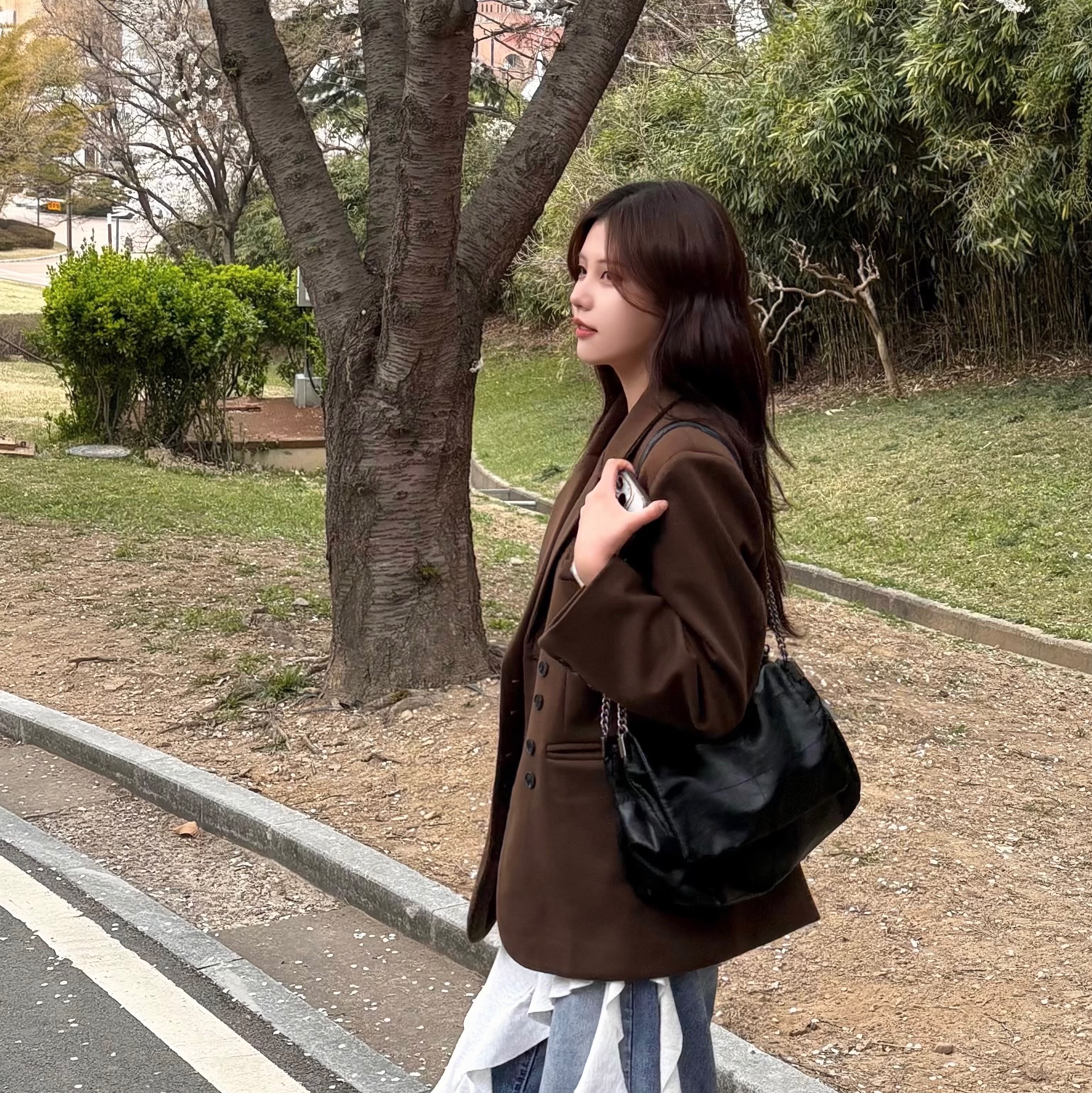 Zara Rock Style Flap Shoulder Bag Black, Maison Margiela Numerical Silver Ring Silver 착용 스타일