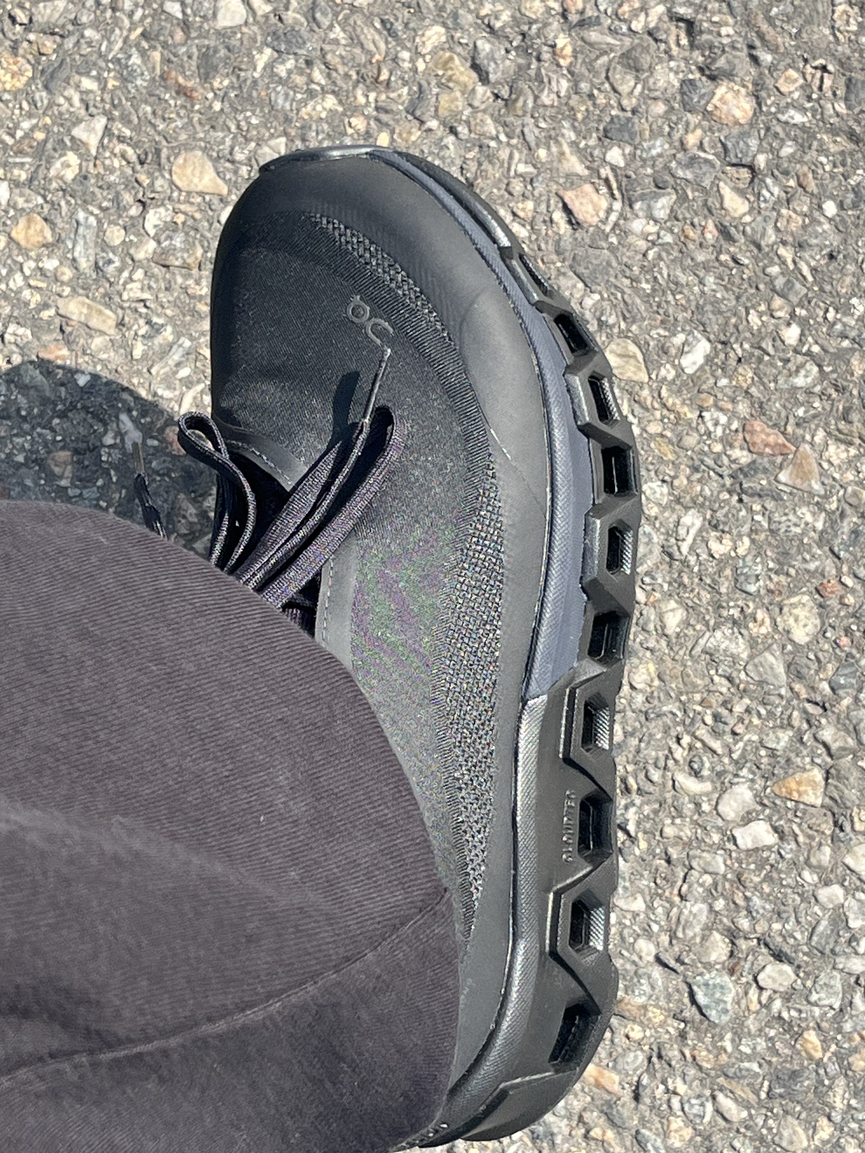 (W) On Running x Post Archive Faction (Paf) Cloudmonster 2 Black Magnet 착용 스타일