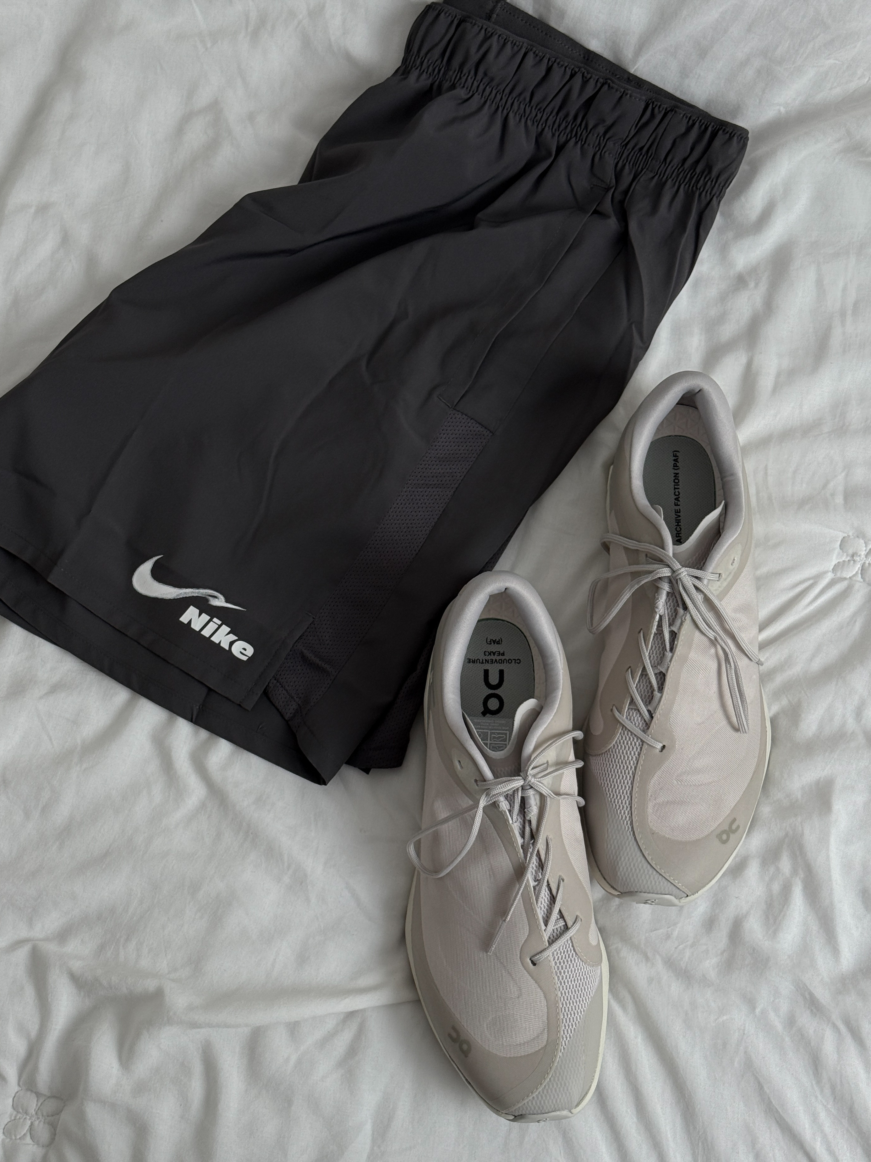 Nike Challenger Dri-Fit 7 Unlined Running Shorts Black, On Running x Post Archive Faction (Paf) Cloudventure Peak Ice Moon 착용 스타일
