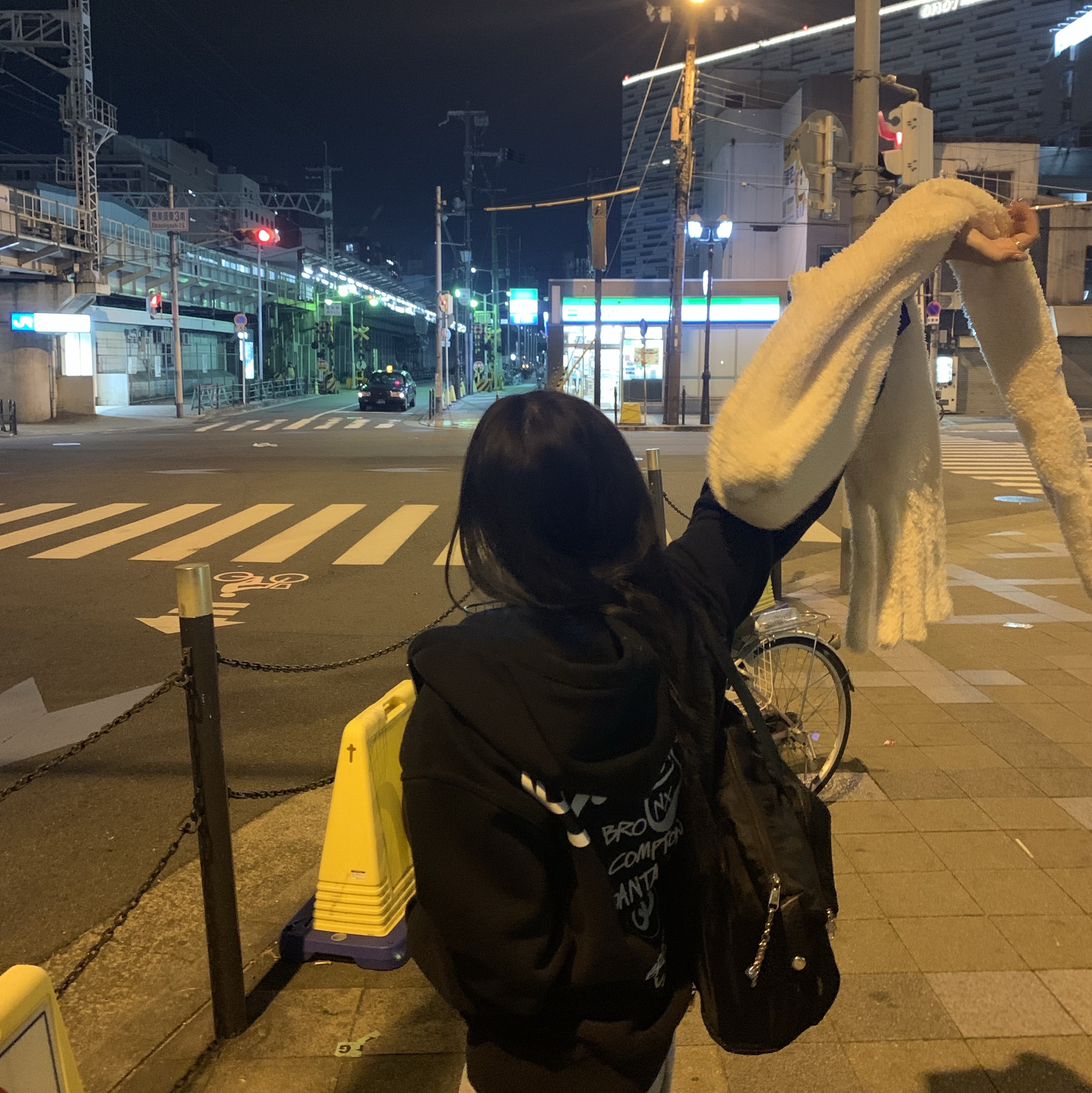 Stussy World Tour Zip Hoodie Black 2024, 2025 착용 스타일 - 2