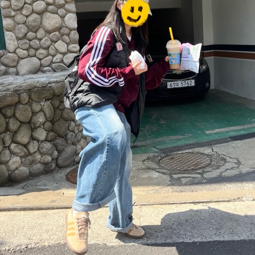 Adidas Tobacco Pantone Mesa, Adidas Adicolor Classic Firebird Track Top Maroon - KR Sizing 착용 스타일